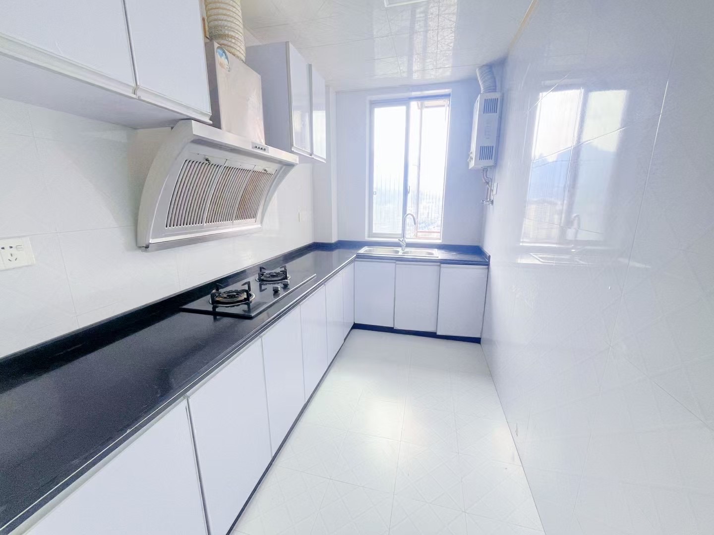 维港十字街 2室1厅1卫 1800.0元/月 维港十字街 2室1厅1卫 1800.0元/月室内图