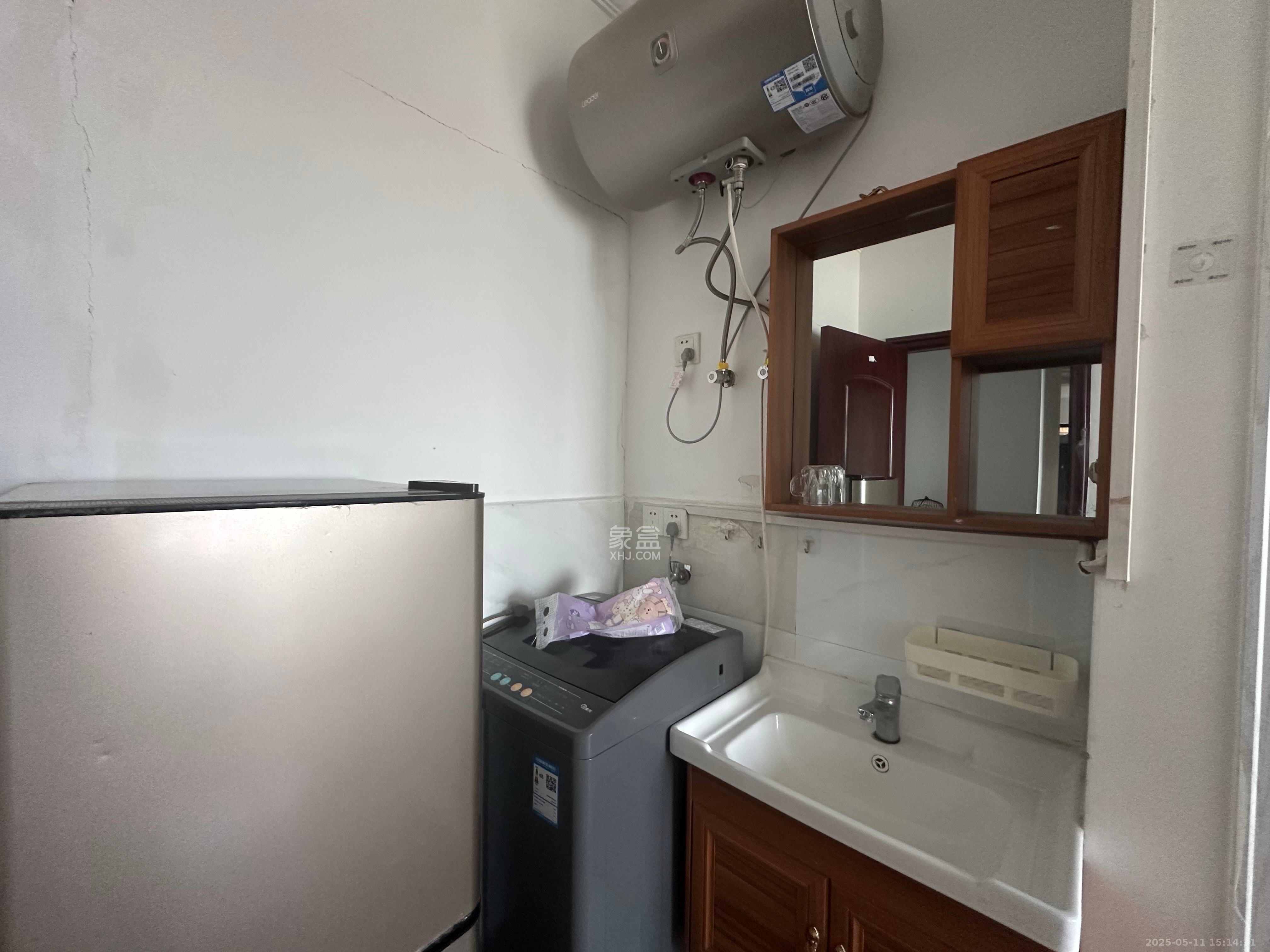 东宜兰园 1室1厅1卫 1000.0元/月 东宜兰园 1室1厅1卫 1000.0元/月室内图