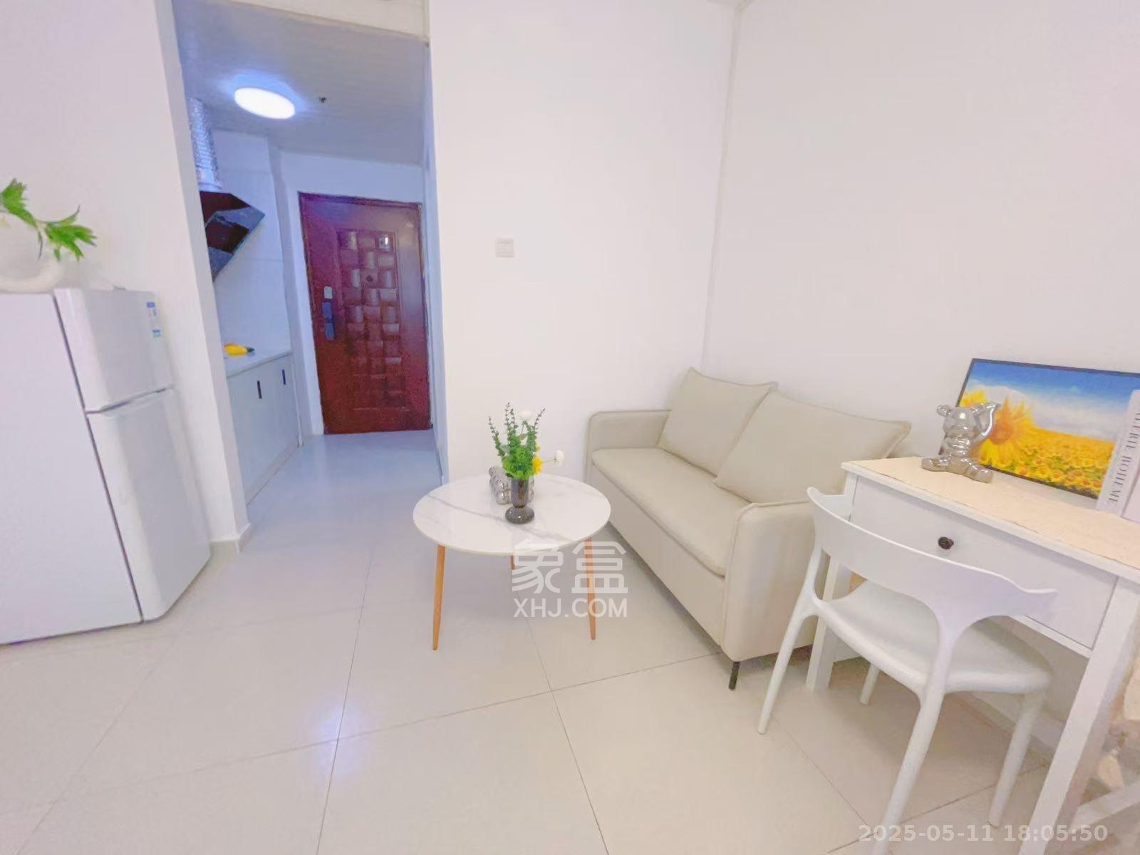 东方芙蓉 1室1厅1卫 1678.0元/月 东方芙蓉 1室1厅1卫 1678.0元/月室内图