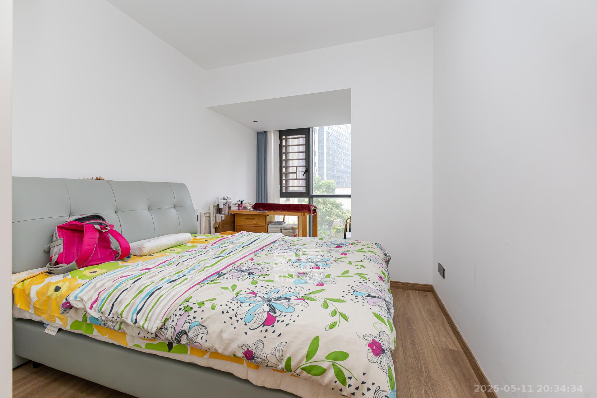 润和湘江天地D区 4室2厅2卫 169.0万 润和湘江天地D区 4室2厅2卫 169.0万卧室