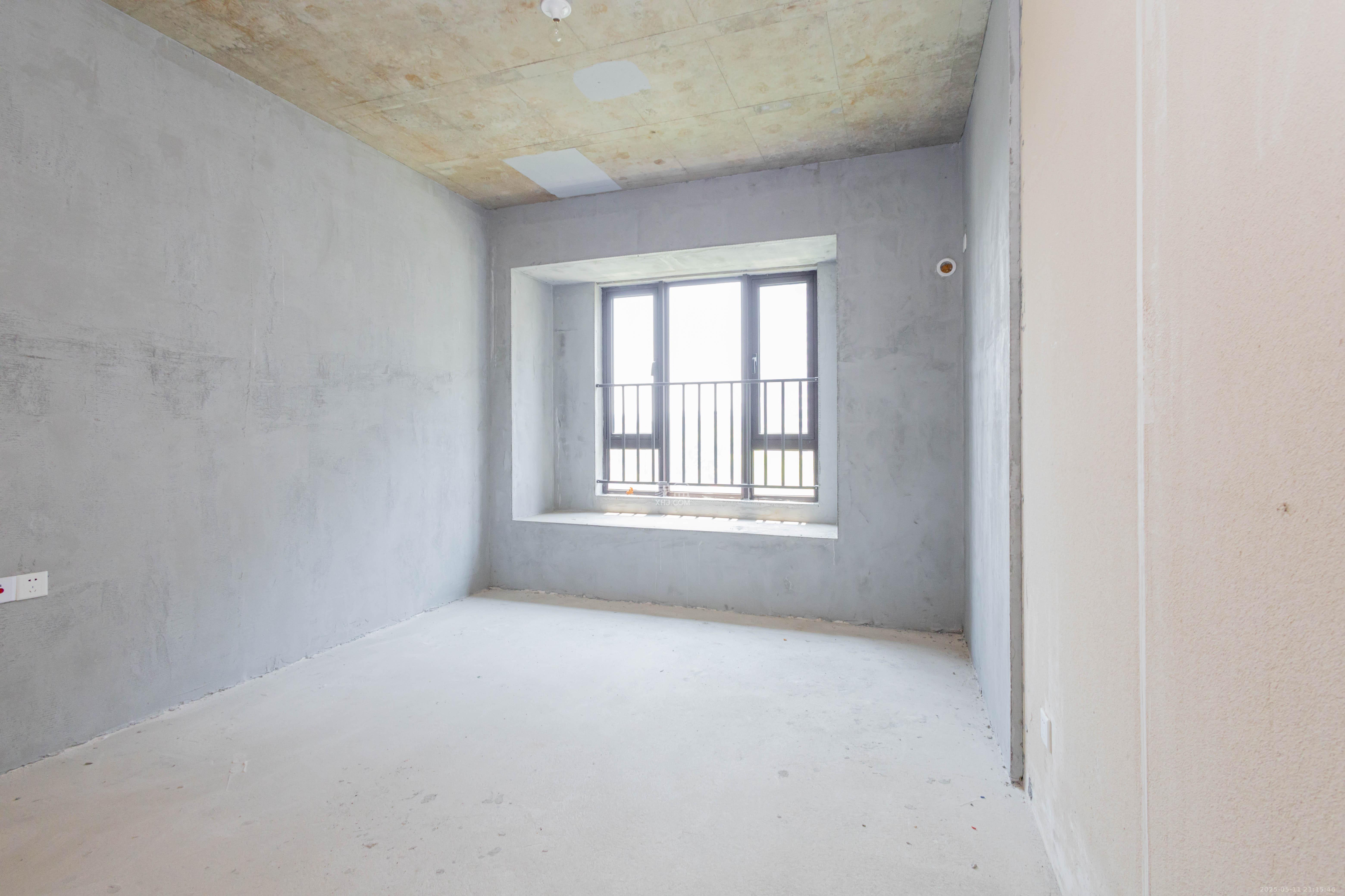 新城恒伟汇隽风华 4室2厅2卫 95.0万 新城恒伟汇隽风华 4室2厅2卫 95.0万卧室