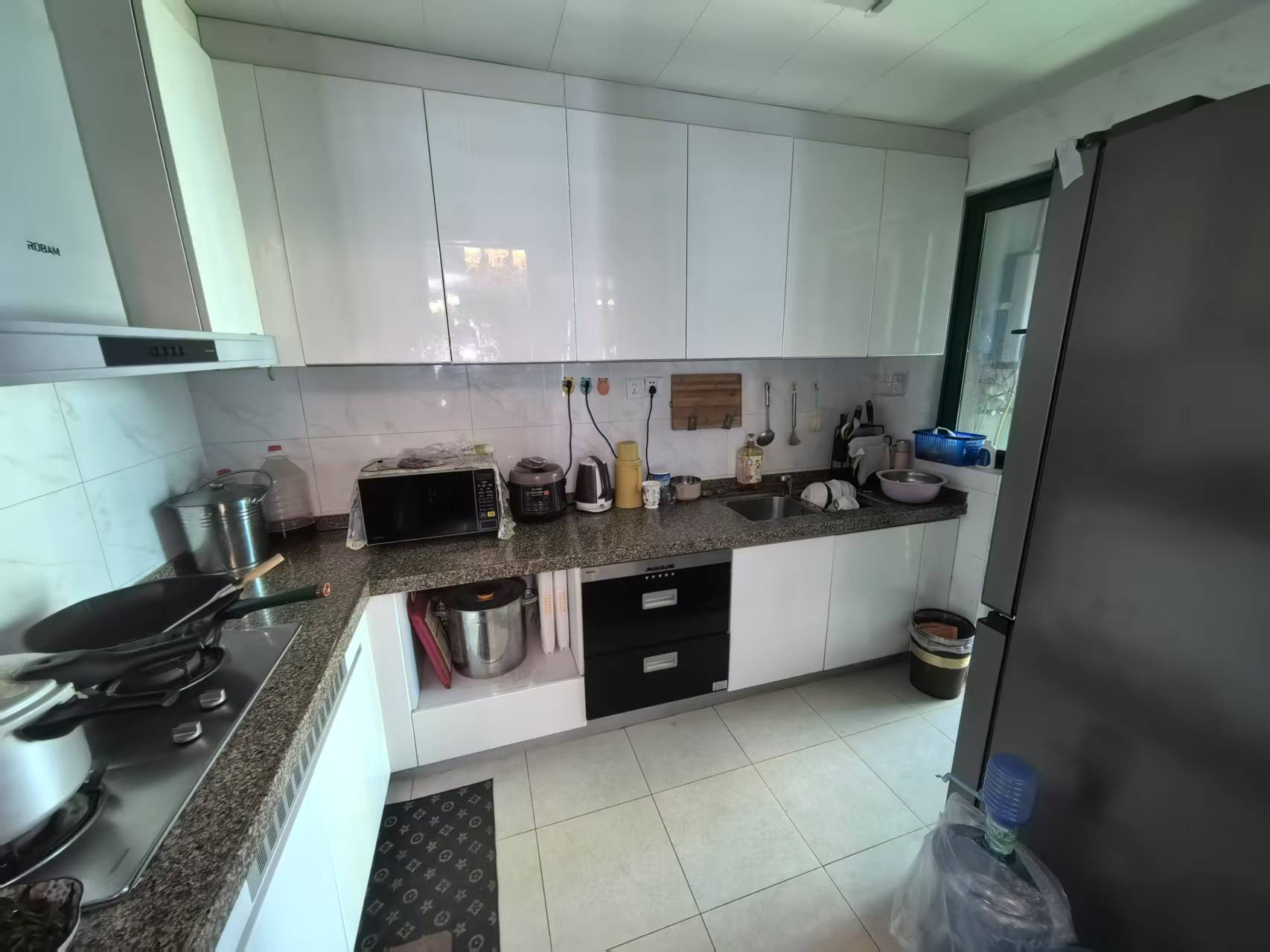 恒大绿洲 3室2厅2卫 72.8万 恒大绿洲 3室2厅2卫 72.8万室内图