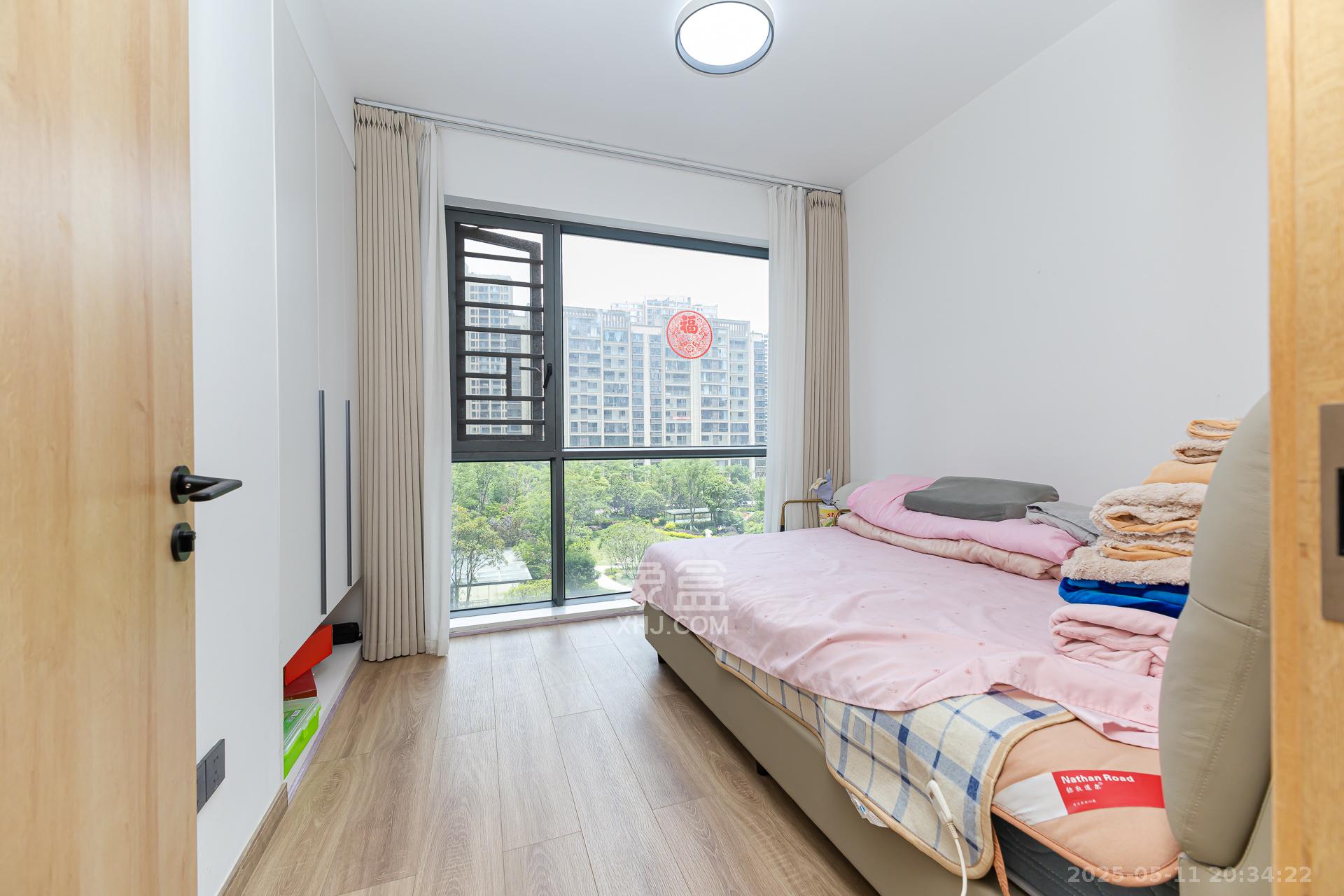 润和湘江天地D区 4室2厅2卫 169.0万 润和湘江天地D区 4室2厅2卫 169.0万卧室