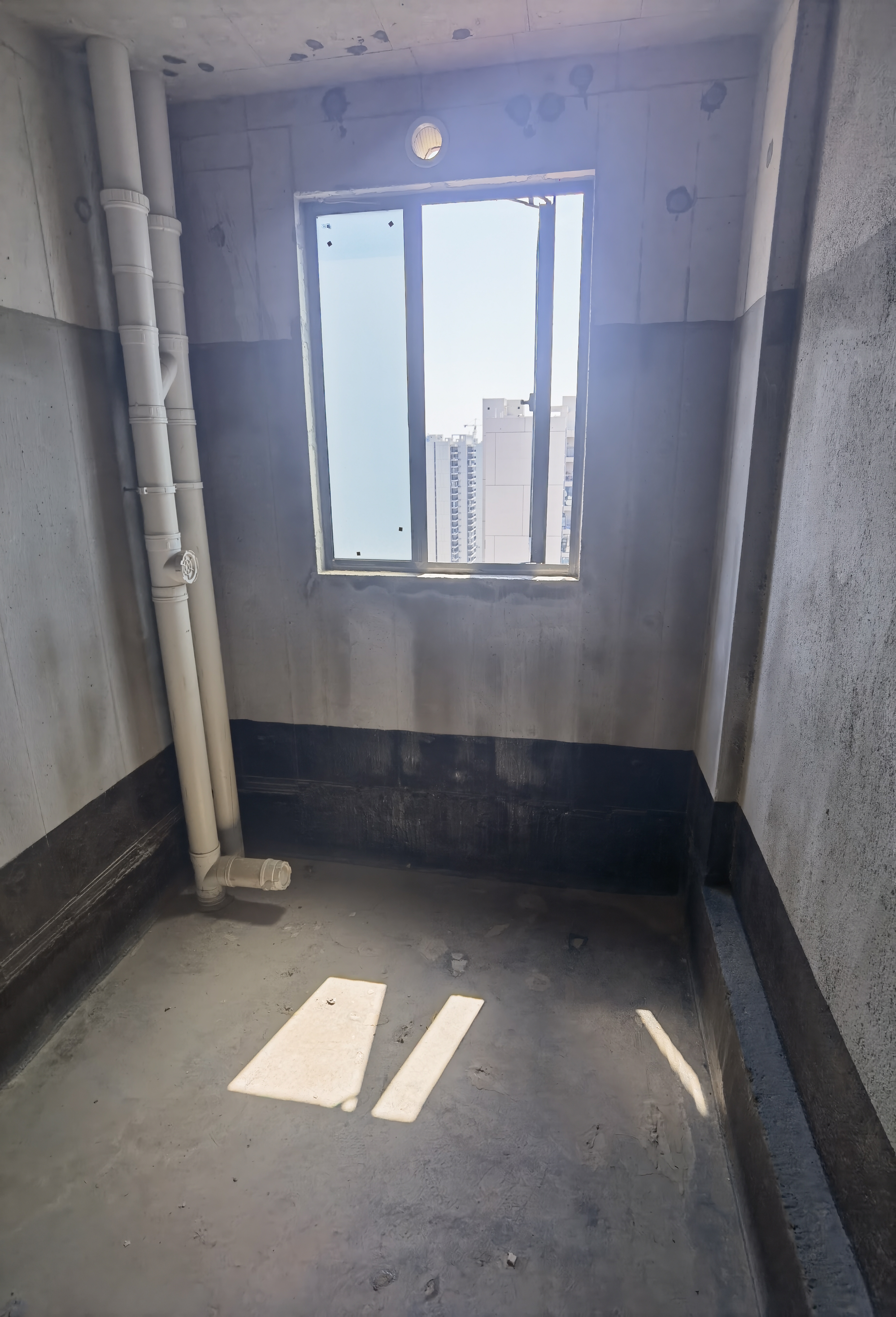 凯越湘中府 4室2厅2卫 68.8万 凯越湘中府 4室2厅2卫 68.8万客厅