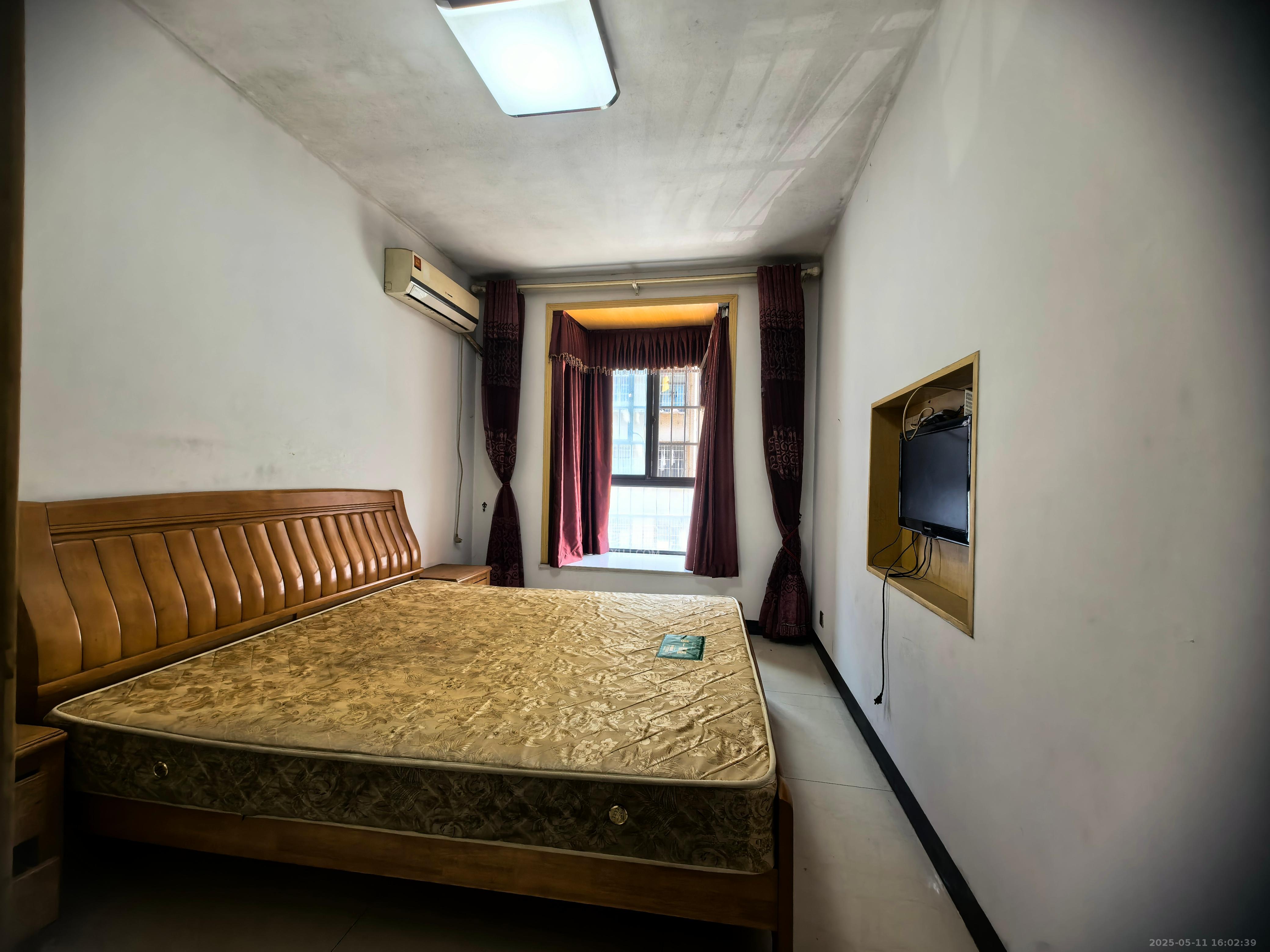 合丰安置小区 3室2厅1卫 2000.0元/月 合丰安置小区 3室2厅1卫 2000.0元/月室内图