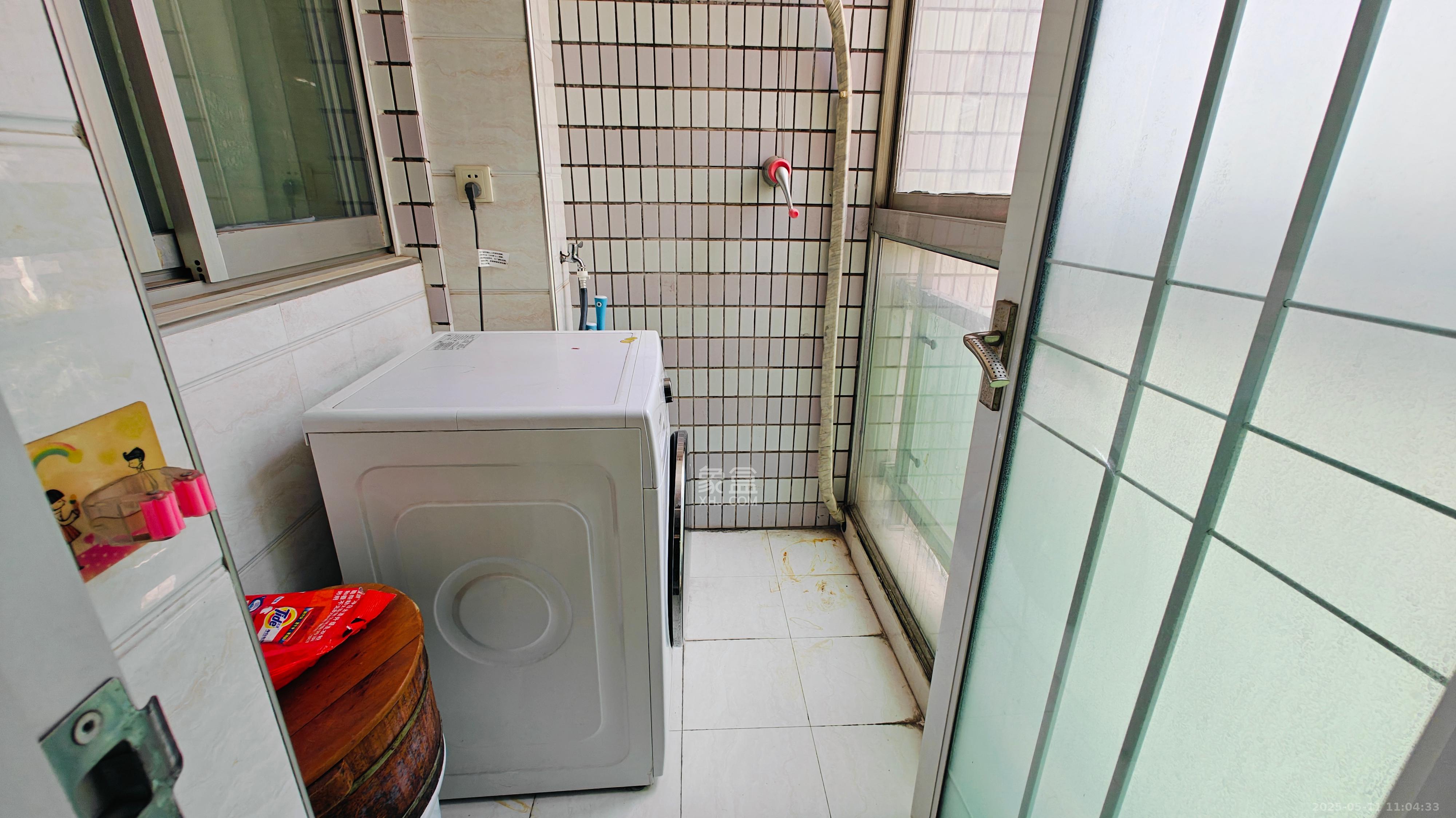 长房西城湾  3室2厅2卫   3200.00元/月室内图
