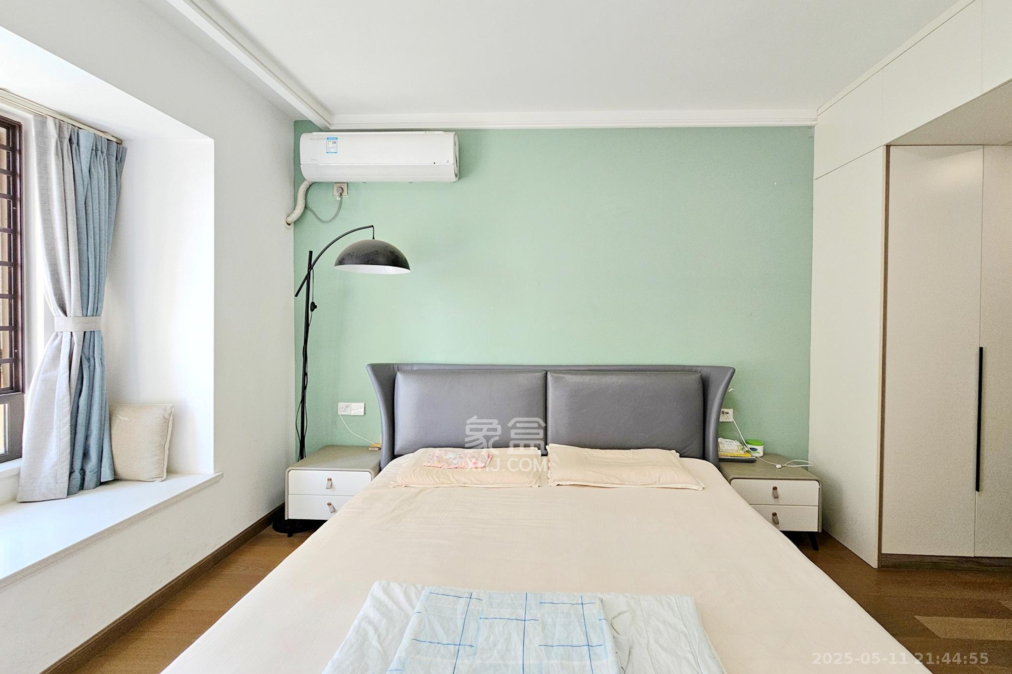 阳光城尚东湾青云苑  3室2厅2卫    112.8万卧室