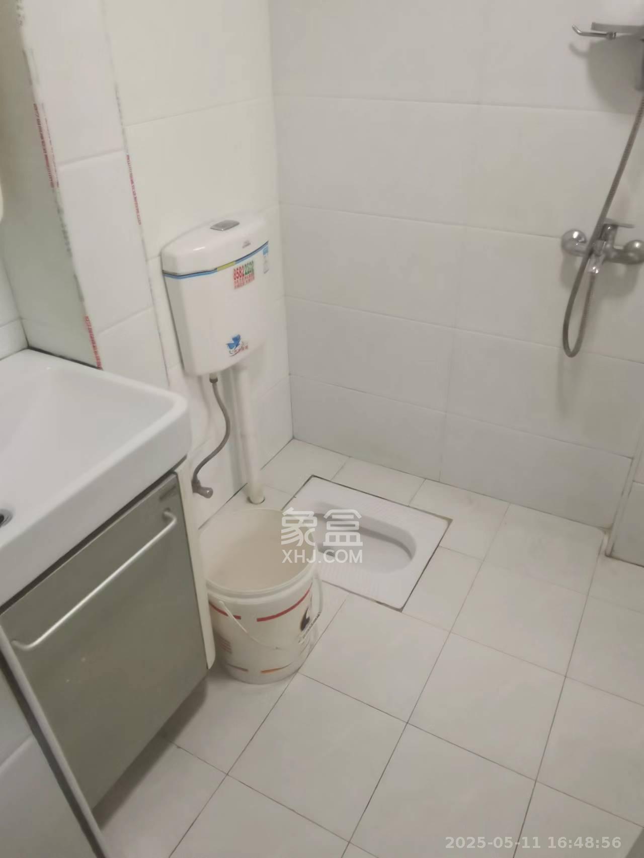 鑫远湘府逸园  1室1厅1卫   1500.00元/月室内图