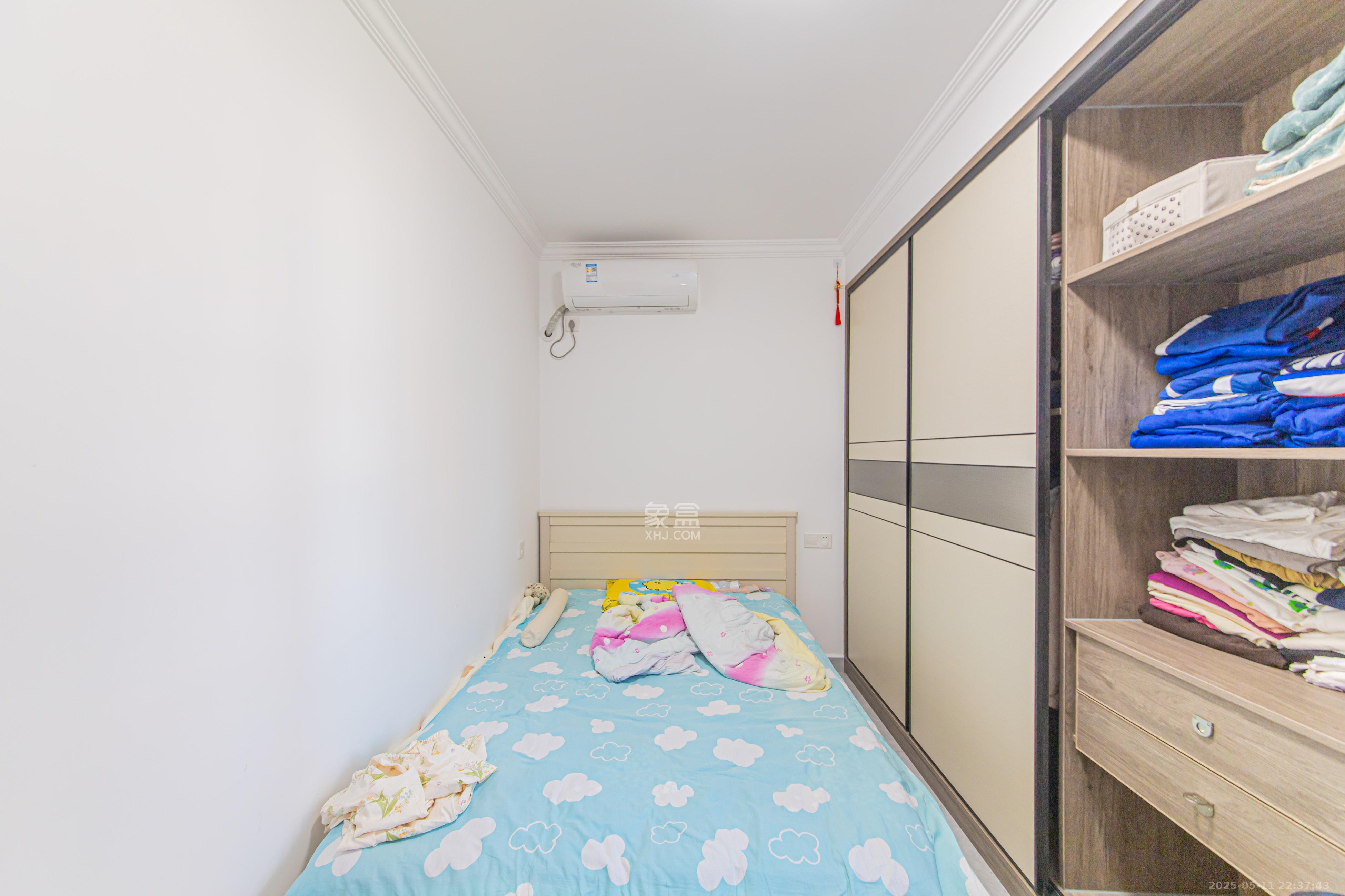 鑫远翡丽郡(鑫远翡丽雅苑) 3室2厅1卫 112.0万 鑫远翡丽郡(鑫远翡丽雅苑) 3室2厅1卫 112.0万卧室