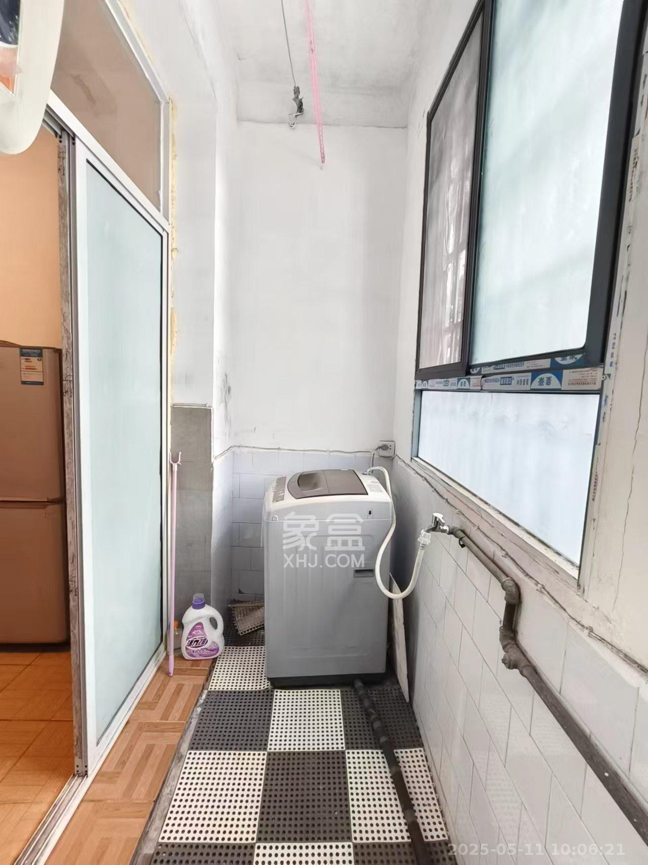 建湘新村  1室1厅1卫   1000.00元/月室内图