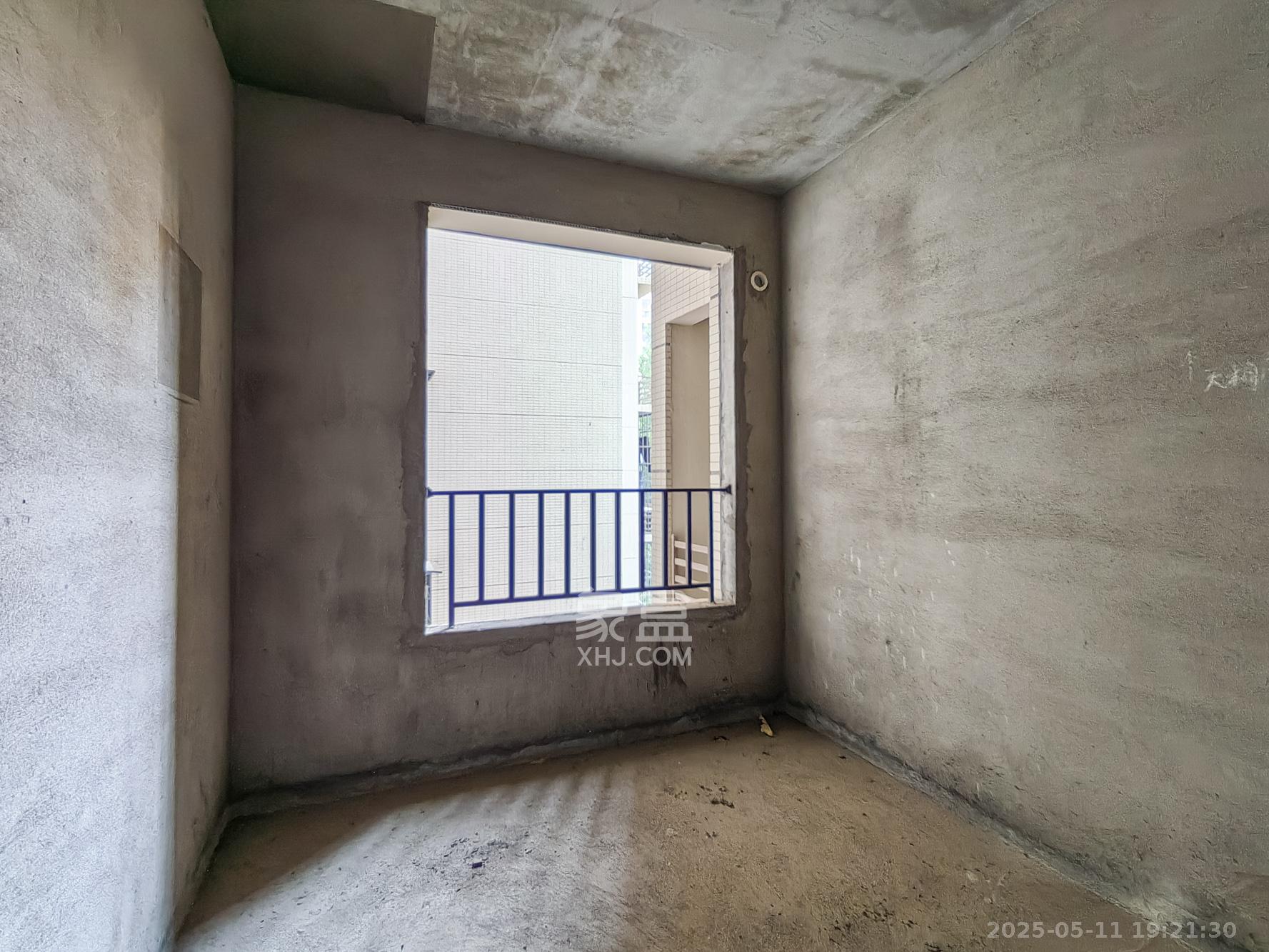 筑梦星园 4室2厅2卫 102.0万 筑梦星园 4室2厅2卫 102.0万卧室