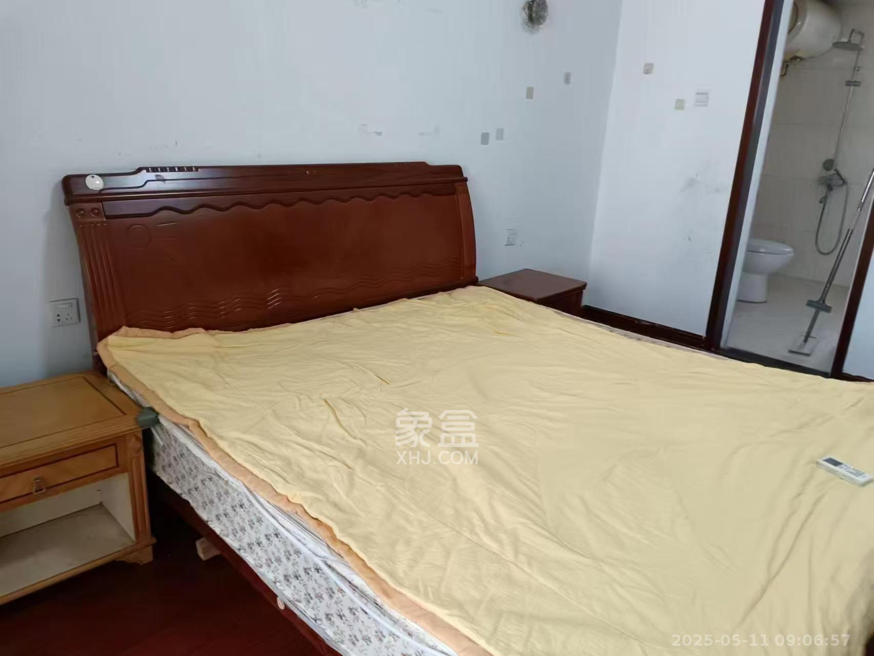 玛依拉山庄  4室2厅2卫   3000.00元/月室内图