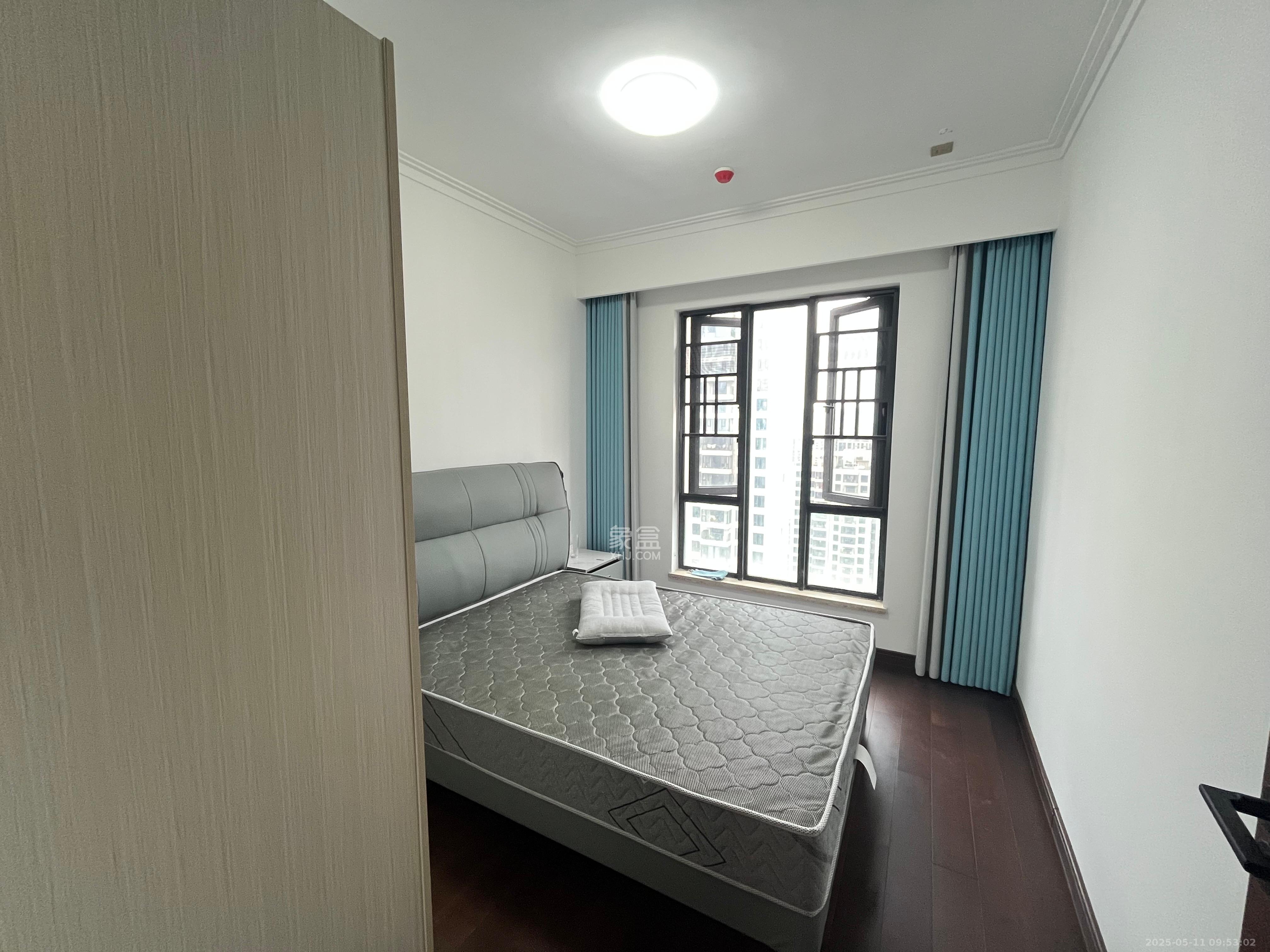 绿地长沙城际空间站(绿地新里佳苑) 4室2厅2卫 4000.0元/月 绿地长沙城际空间站(绿地新里佳苑) 4室2厅2卫 4000.0元/月室内图