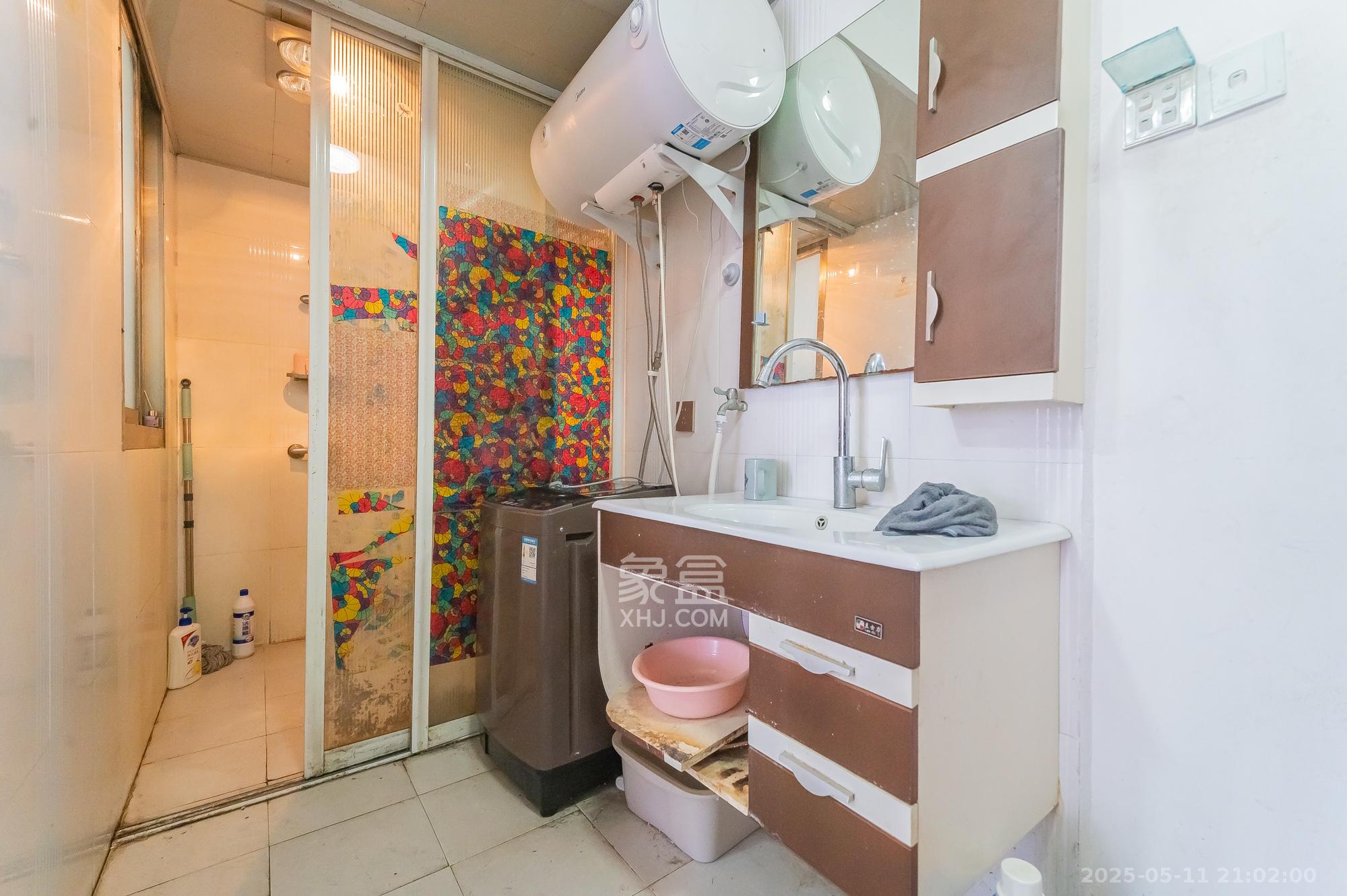 开源鑫景 1室1厅1卫 20.0万 开源鑫景 1室1厅1卫 20.0万卫生间