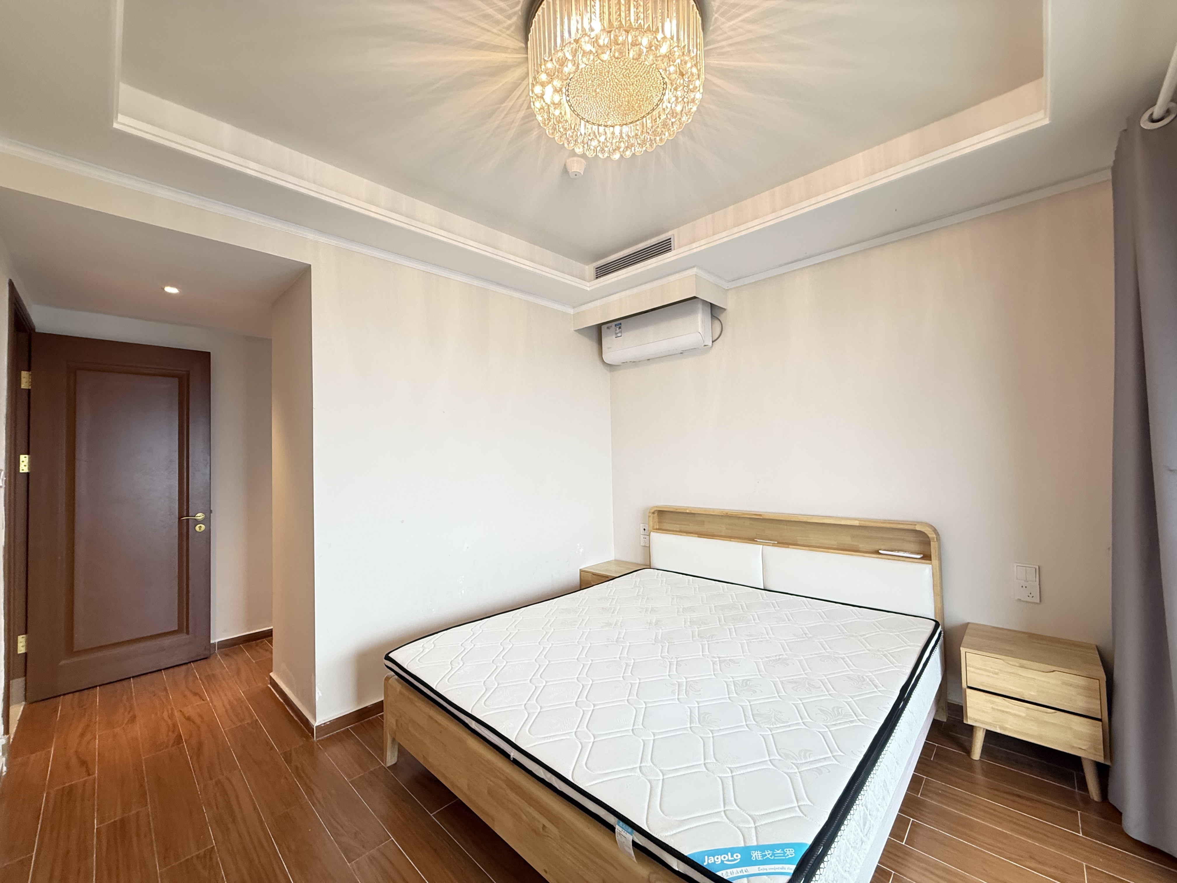 恒大美丽沙天璟湾  3室2厅2卫   3600.00元/月室内图