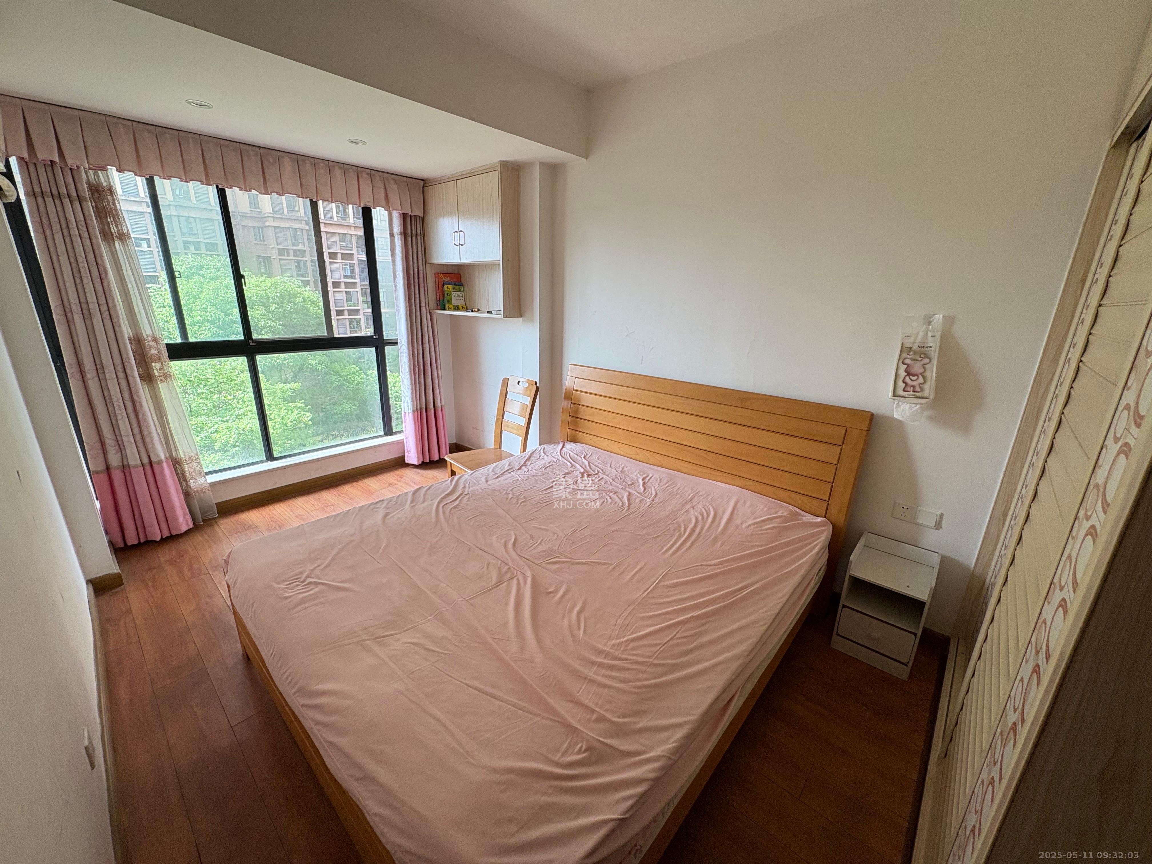 深业睿城 3室2厅1卫 2000.0元/月 深业睿城 3室2厅1卫 2000.0元/月室内图