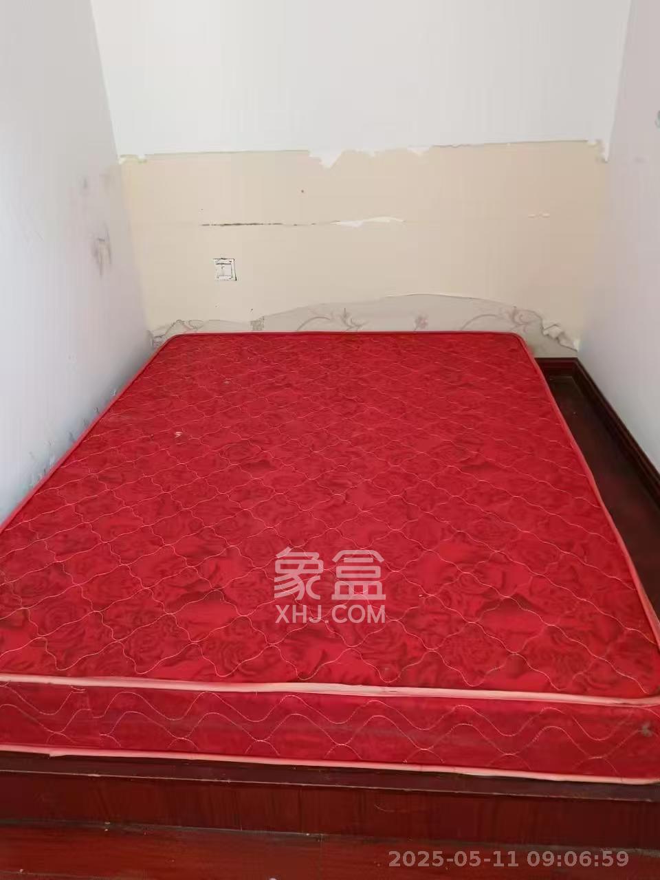 玛依拉山庄  4室2厅2卫   3000.00元/月室内图