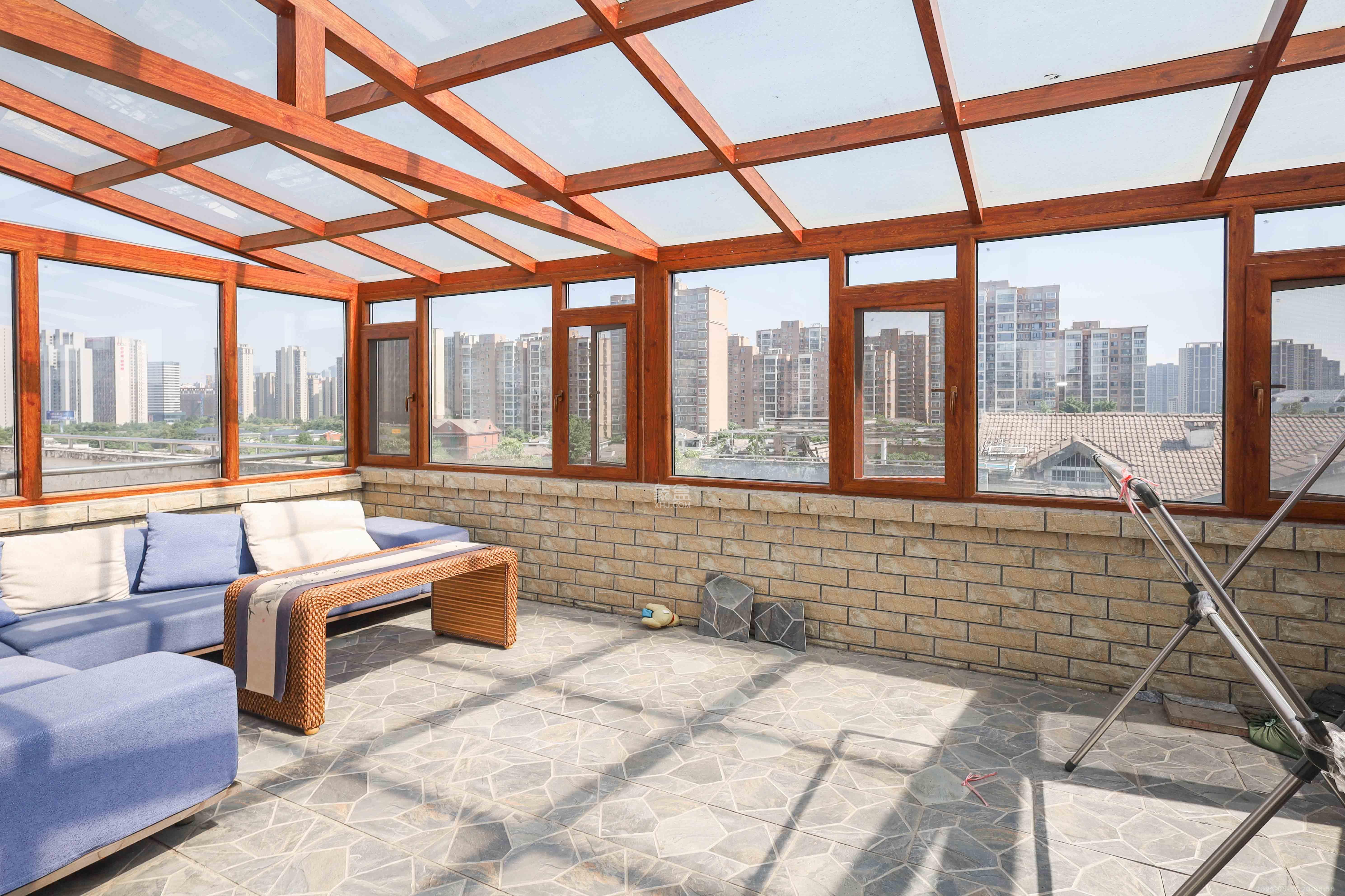 银华山庄 4室2厅2卫 135.0万 银华山庄 4室2厅2卫 135.0万其他