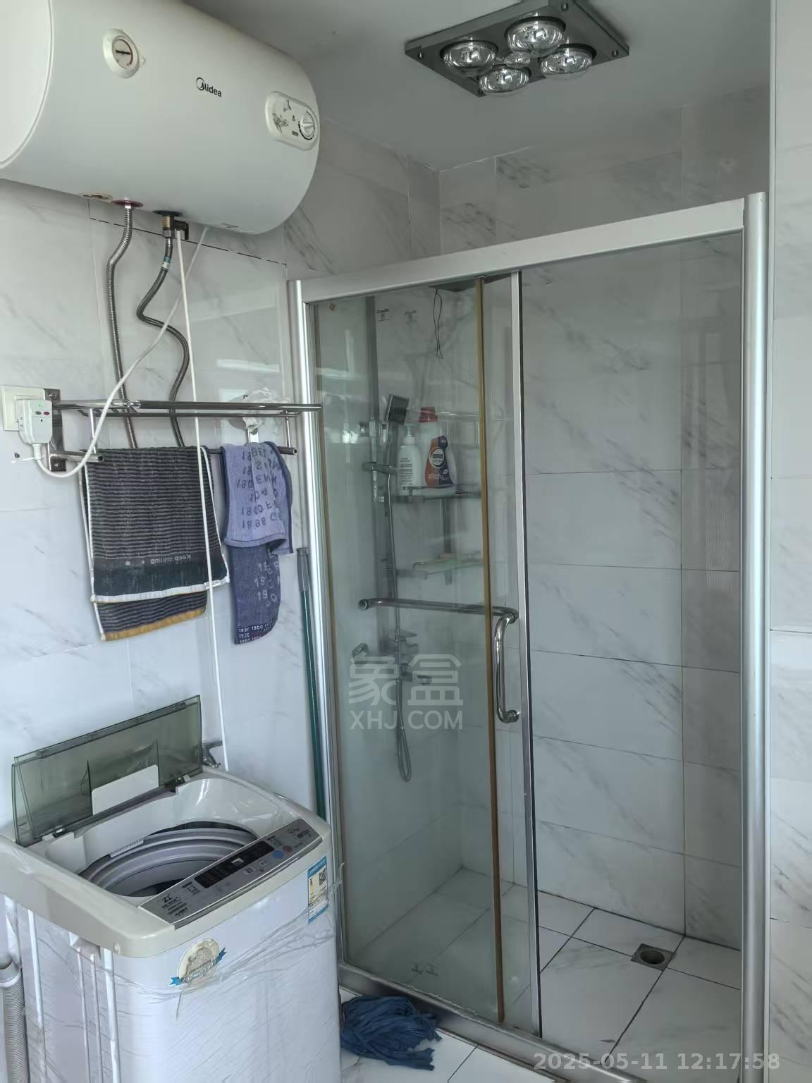 慈善大厦  3室2厅2卫    3500.0元/月 慈善大厦  3室2厅2卫    3500.0元/月室内图