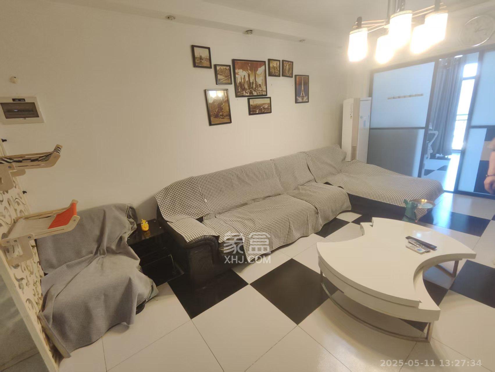 万象新天 2室2厅2卫 2500.0元/月 万象新天 2室2厅2卫 2500.0元/月室内图