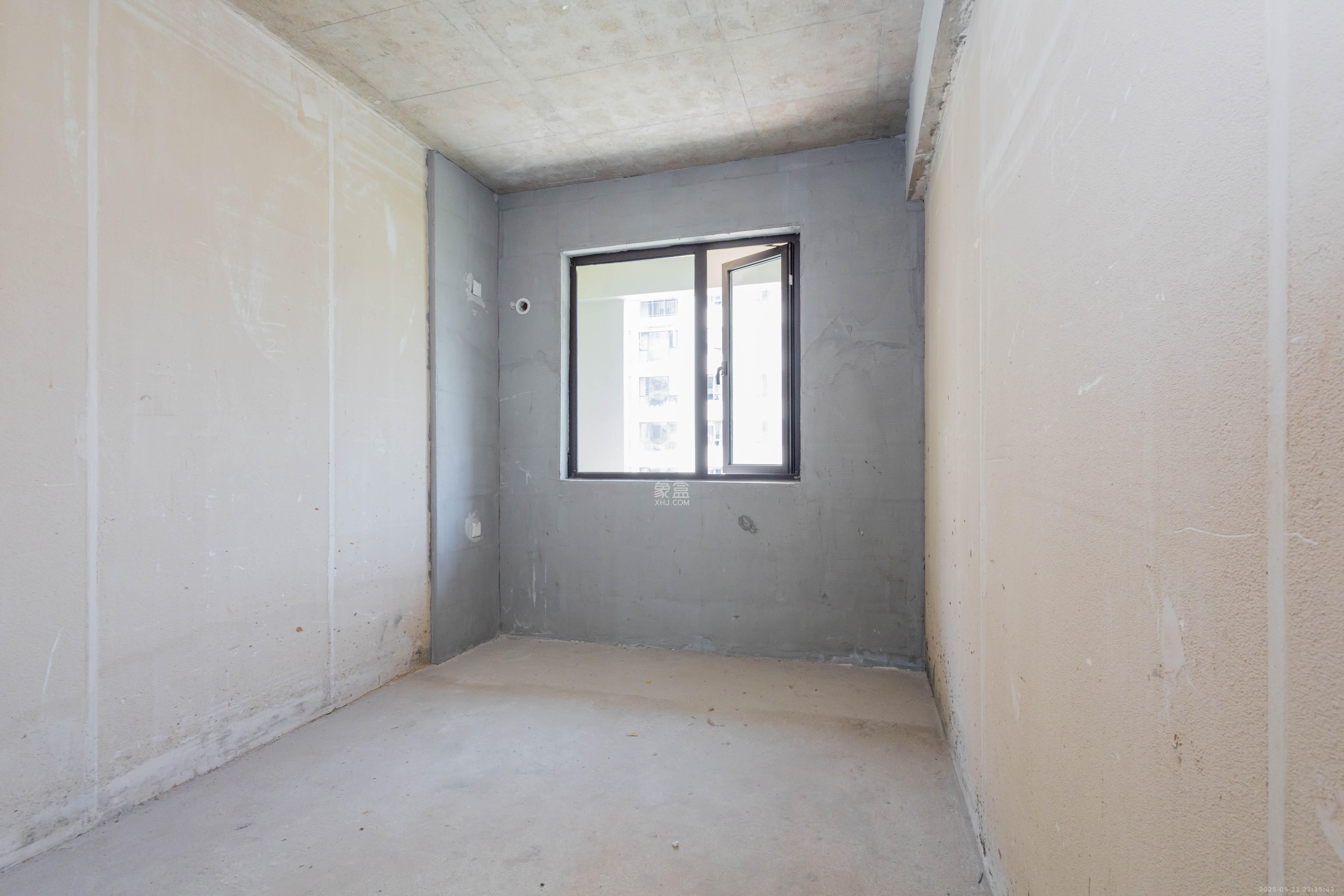 新城恒伟汇隽风华 4室2厅2卫 95.0万 新城恒伟汇隽风华 4室2厅2卫 95.0万卧室