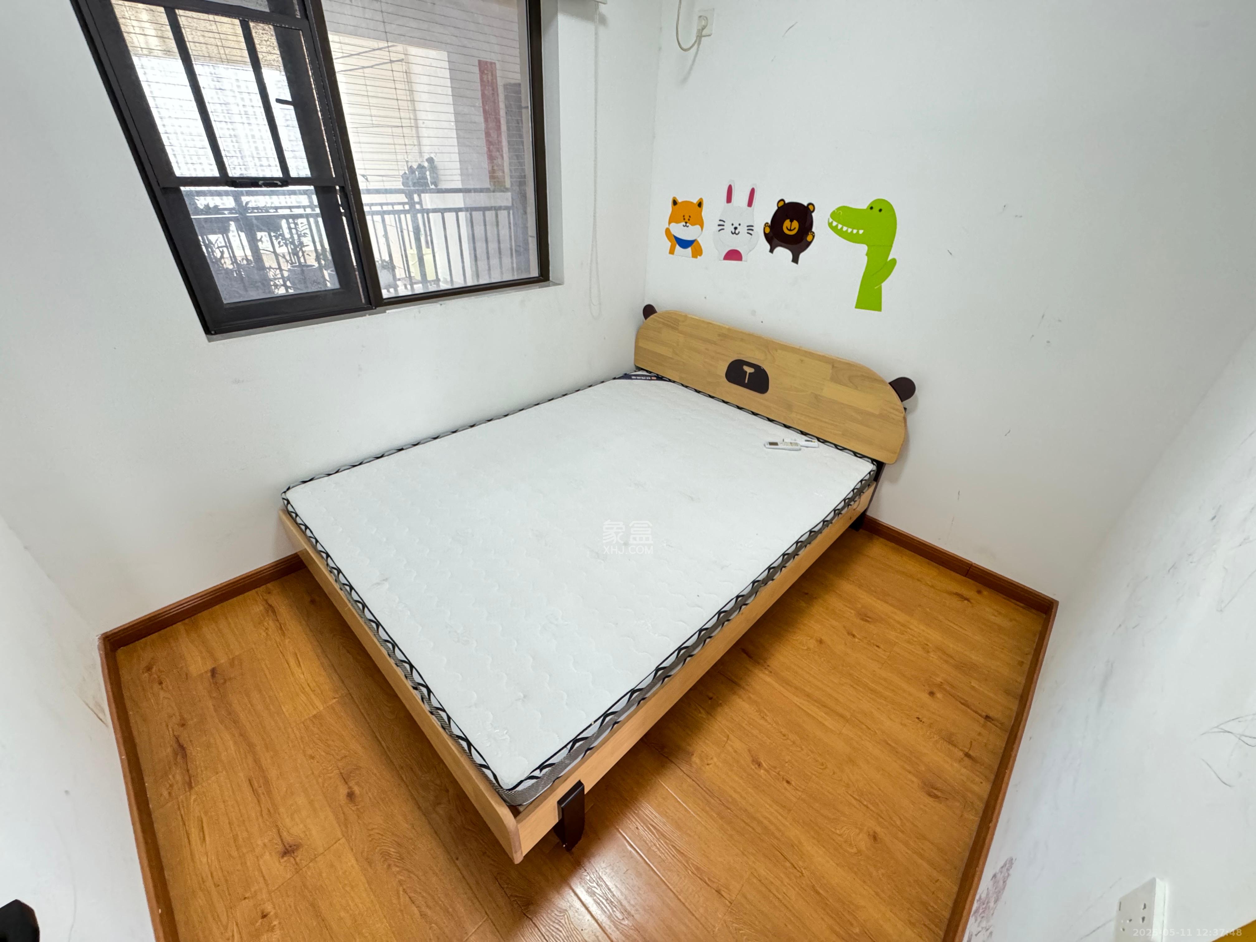 卓越蔚蓝海岸三期 3室2厅2卫 3000.0元/月 卓越蔚蓝海岸三期 3室2厅2卫 3000.0元/月室内图