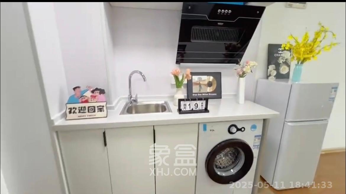 越界（天佑国际大厦）  1室1厅1卫   2378.00元/月室内图