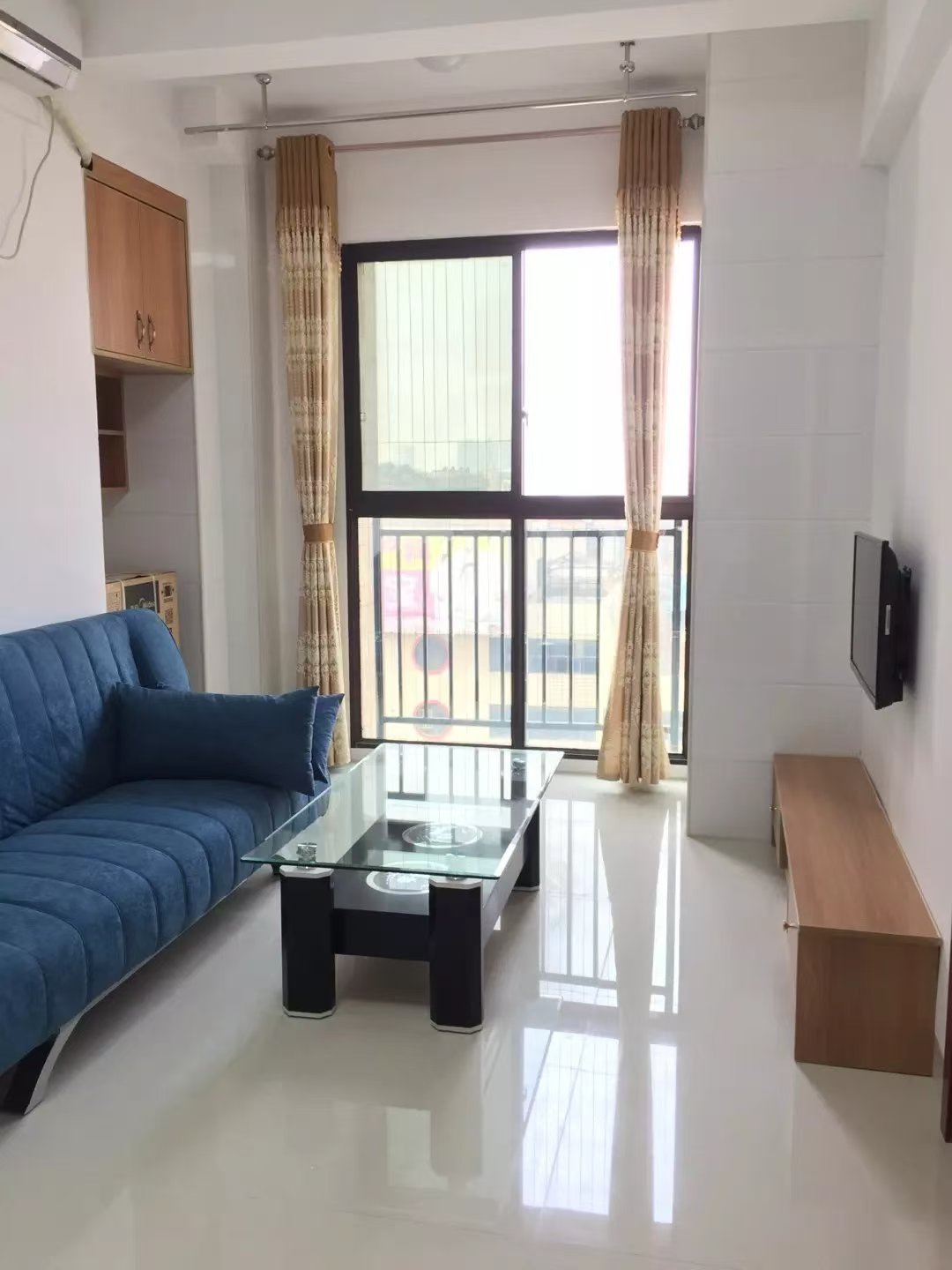 五洲富隆中心 1室1厅1卫 1000.00元/月 五洲富隆中心 1室1厅1卫 1000.00元/月户型图