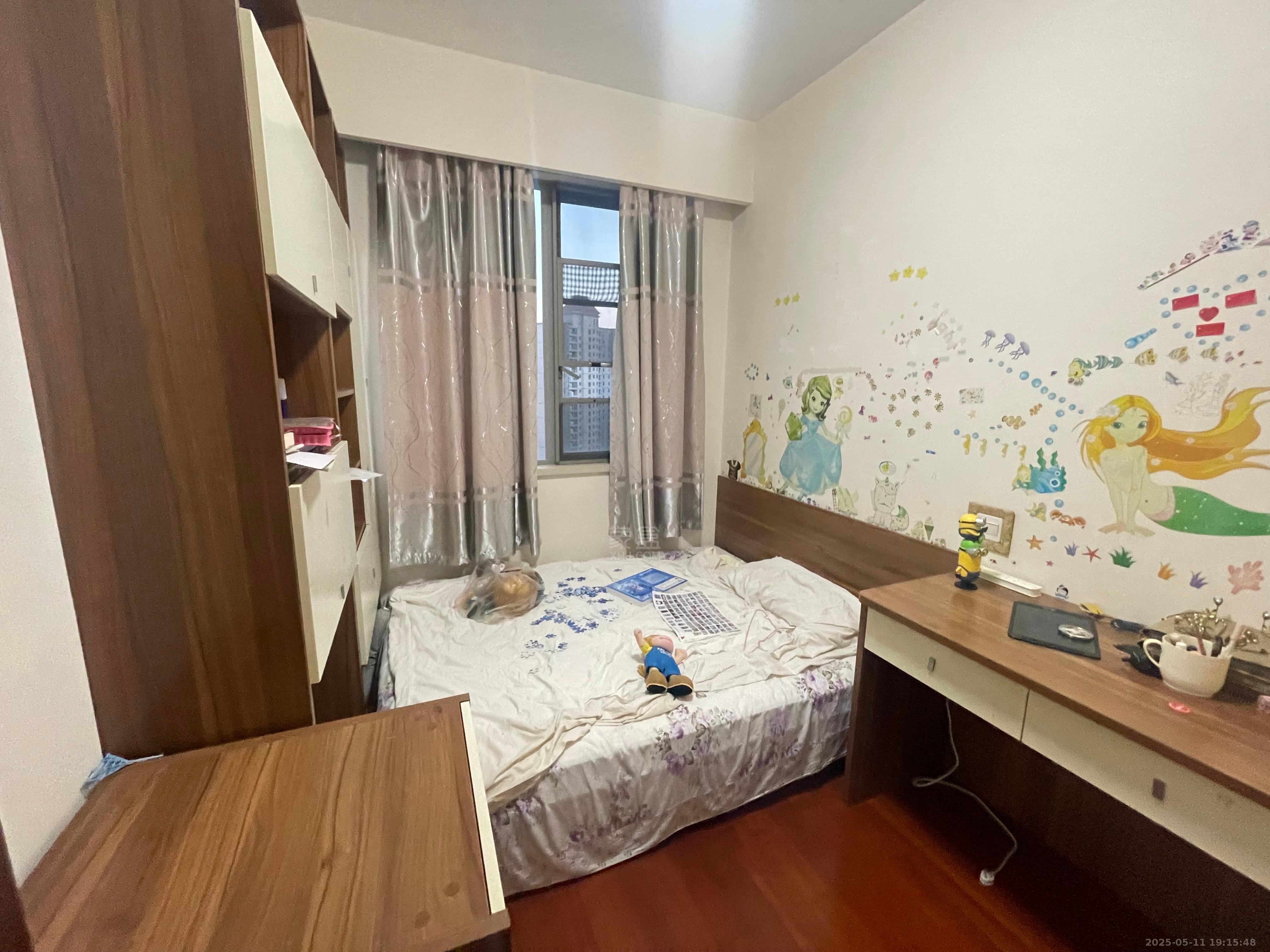 晋合湘水湾一期 3室2厅2卫 2500.0元/月 晋合湘水湾一期 3室2厅2卫 2500.0元/月室内图