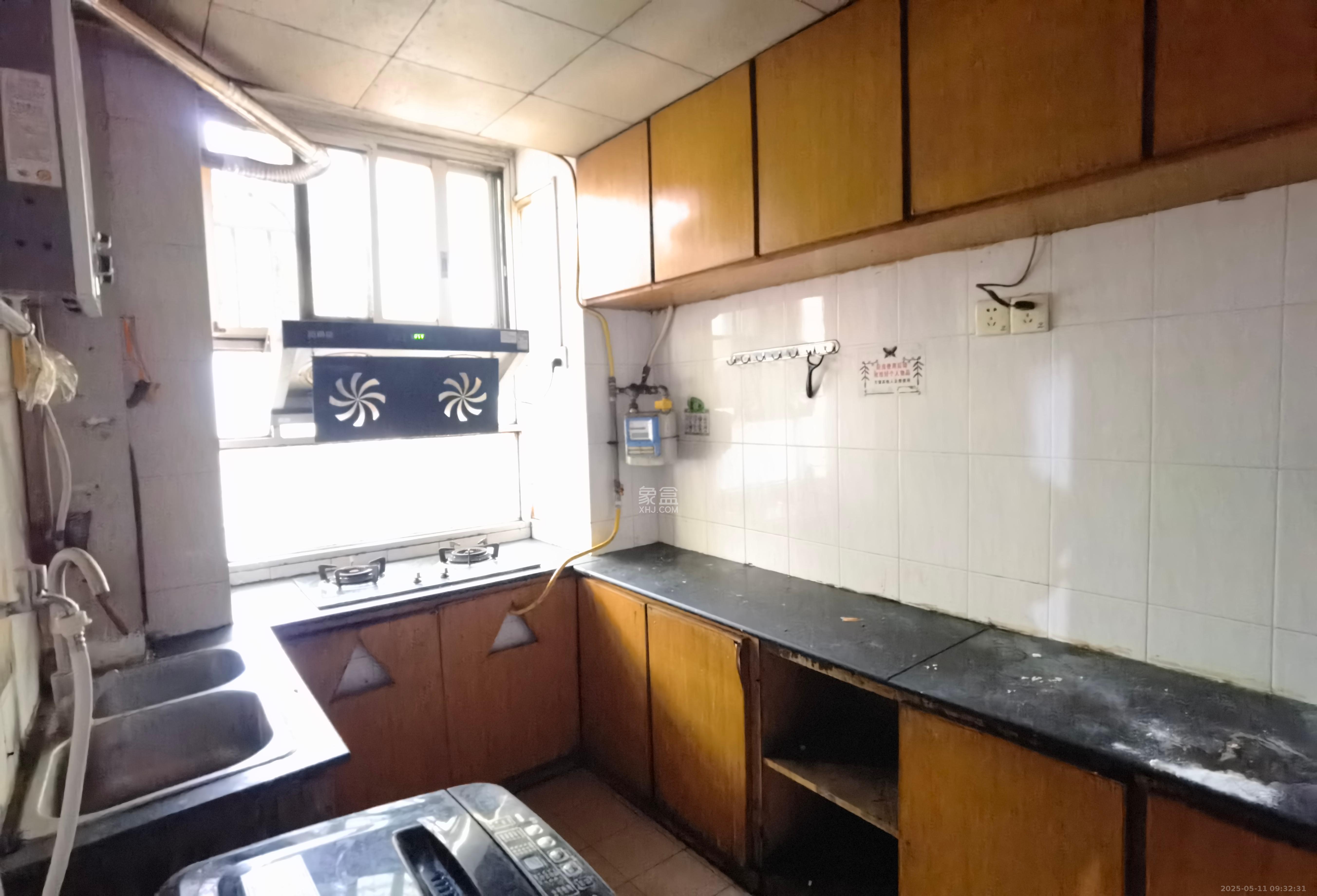 湘卫花苑 4室1厅1卫 2000.0元/月 湘卫花苑 4室1厅1卫 2000.0元/月室内图