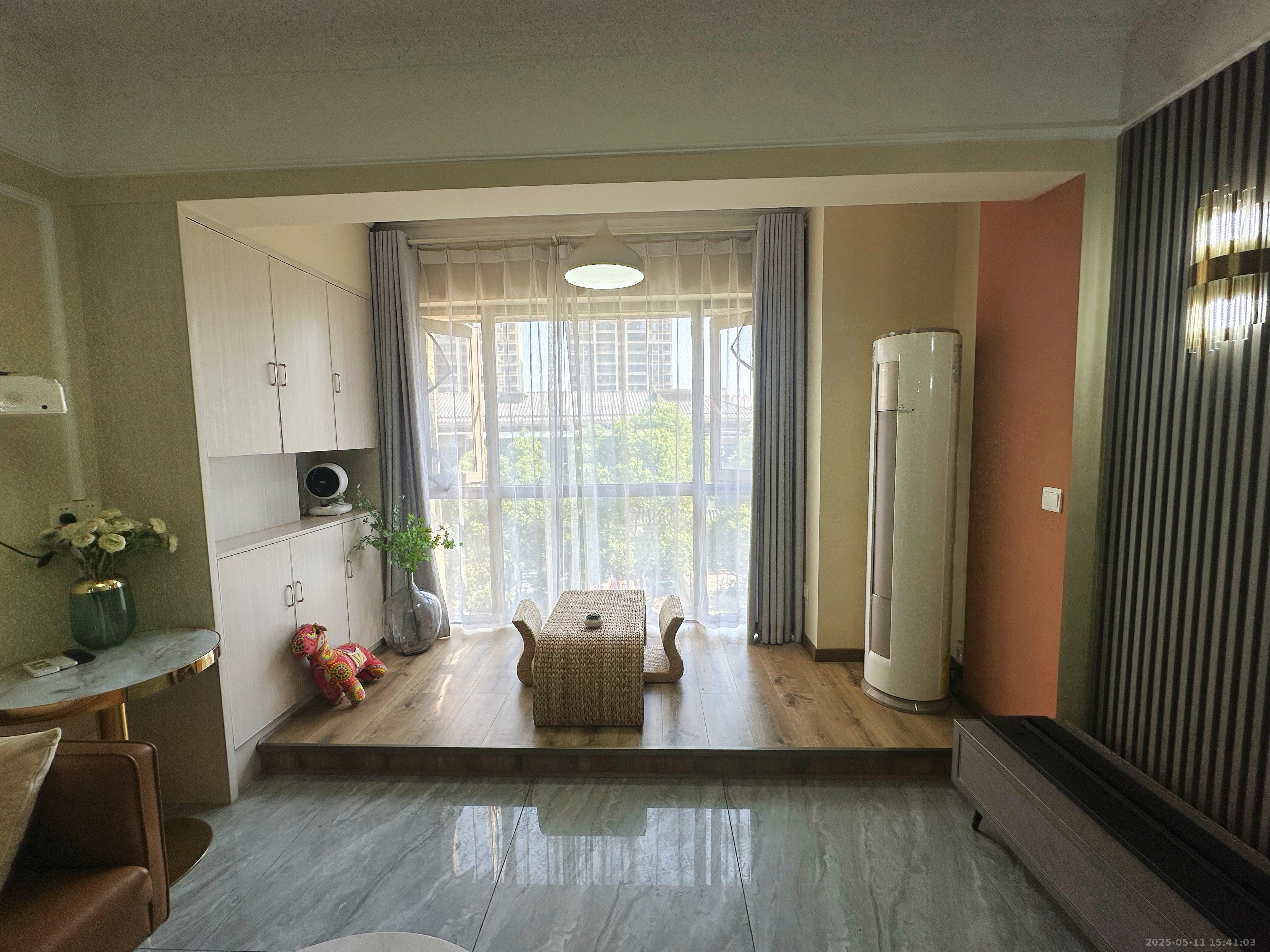 奥园广场 3室2厅2卫 3500.0元/月 奥园广场 3室2厅2卫 3500.0元/月室内图