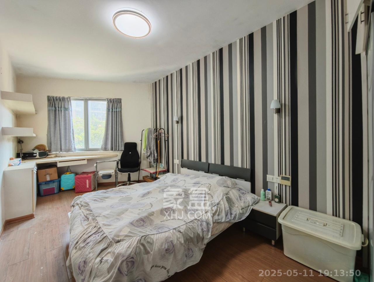 阳光100二期 1室0厅0卫 3500.0元/月 阳光100二期 1室0厅0卫 3500.0元/月室内图