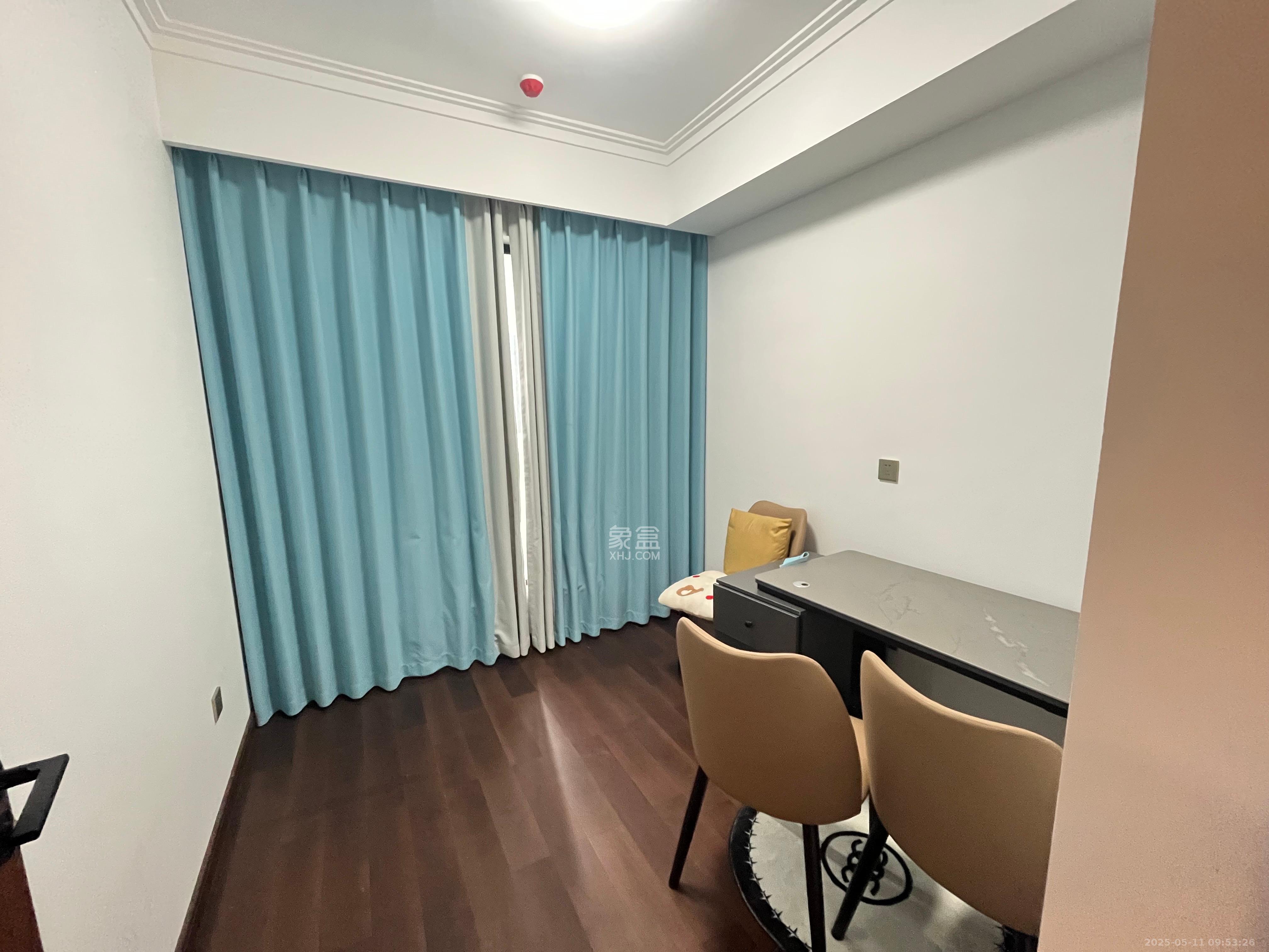 绿地长沙城际空间站(绿地新里佳苑) 4室2厅2卫 4000.0元/月 绿地长沙城际空间站(绿地新里佳苑) 4室2厅2卫 4000.0元/月室内图