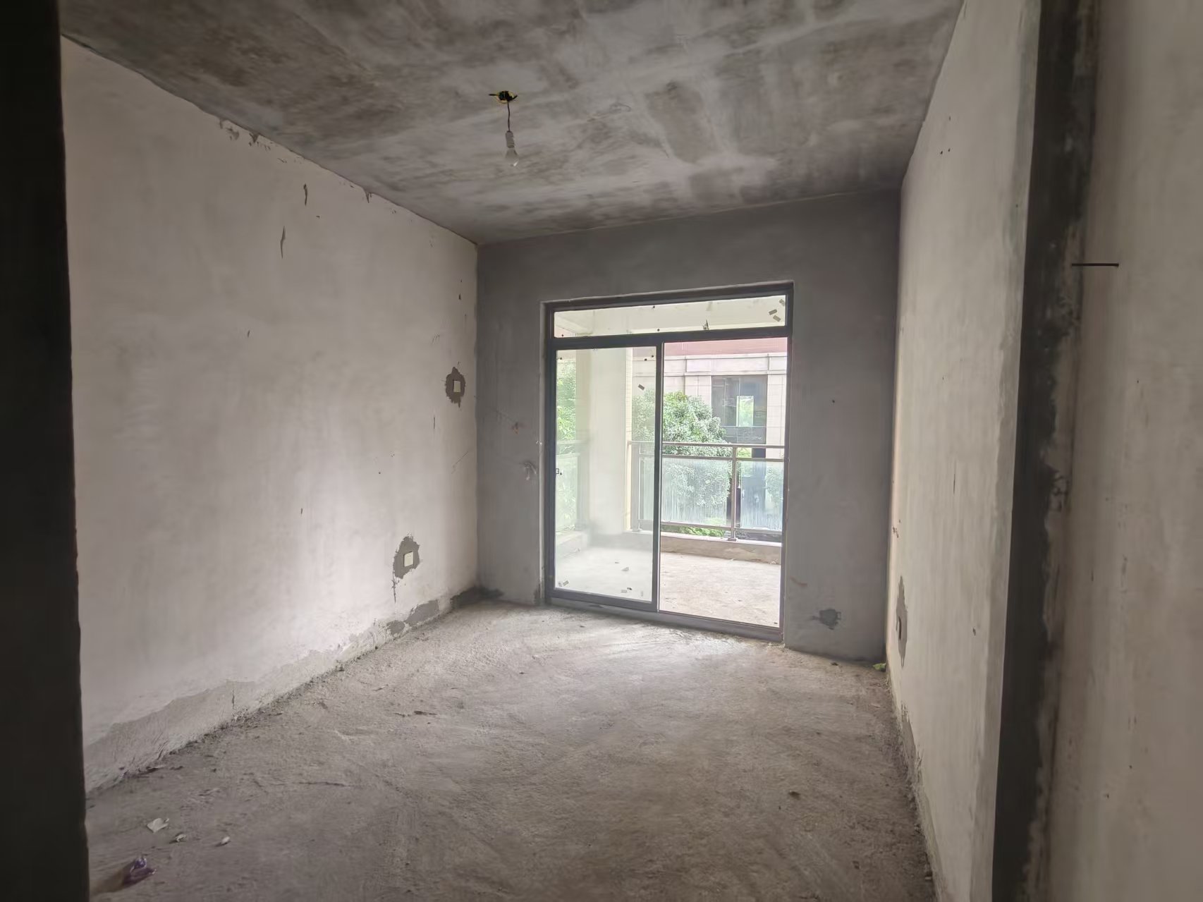 万豪城市花园 3室2厅2卫 52.8万 万豪城市花园 3室2厅2卫 52.8万客厅