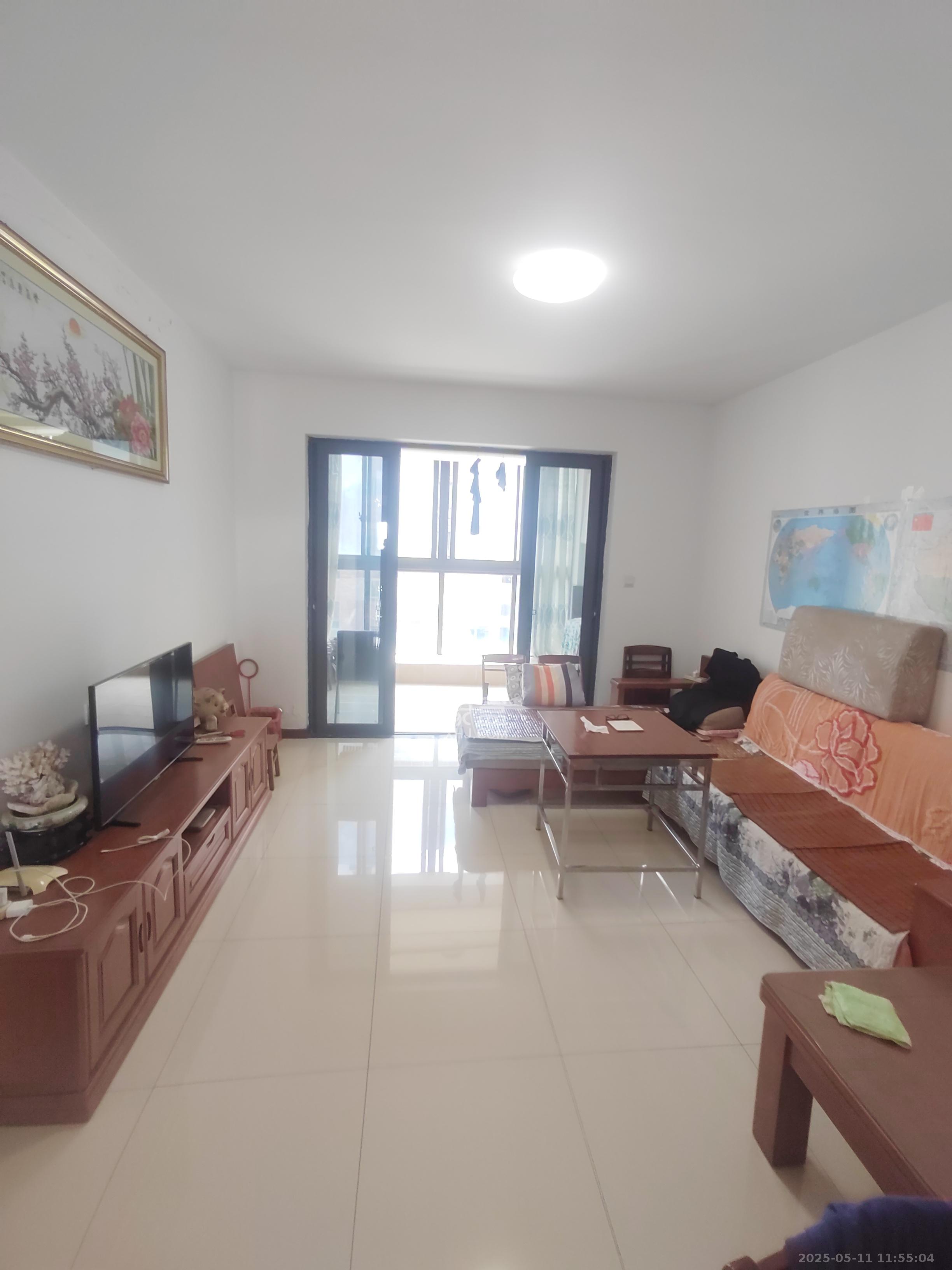 绿地公馆(绿地名邸) 3室2厅1卫 2500.0元/月 绿地公馆(绿地名邸) 3室2厅1卫 2500.0元/月室内图