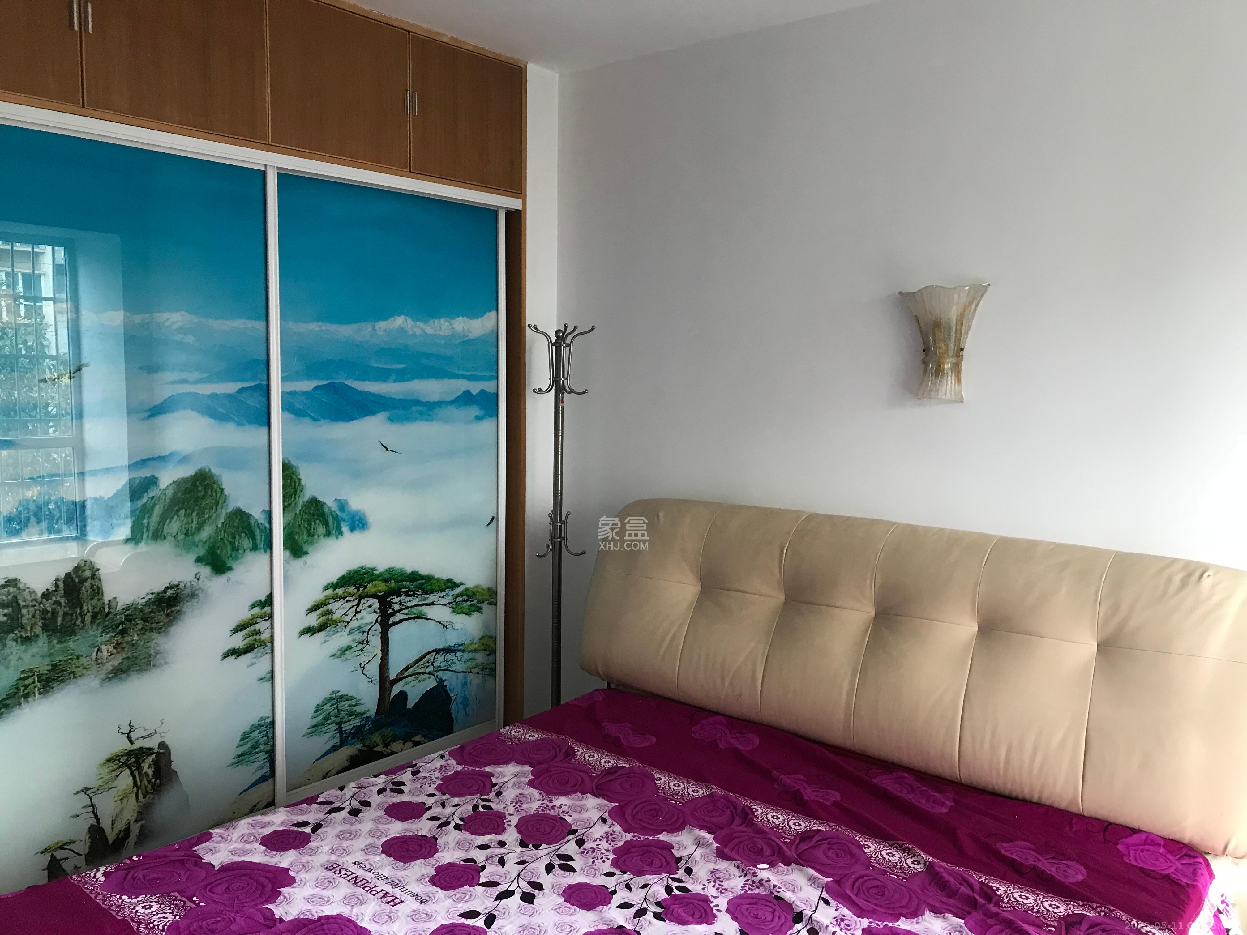 嘉逸名庭  2室2厅1卫    2400.0元/月 嘉逸名庭  2室2厅1卫    2400.0元/月室内图