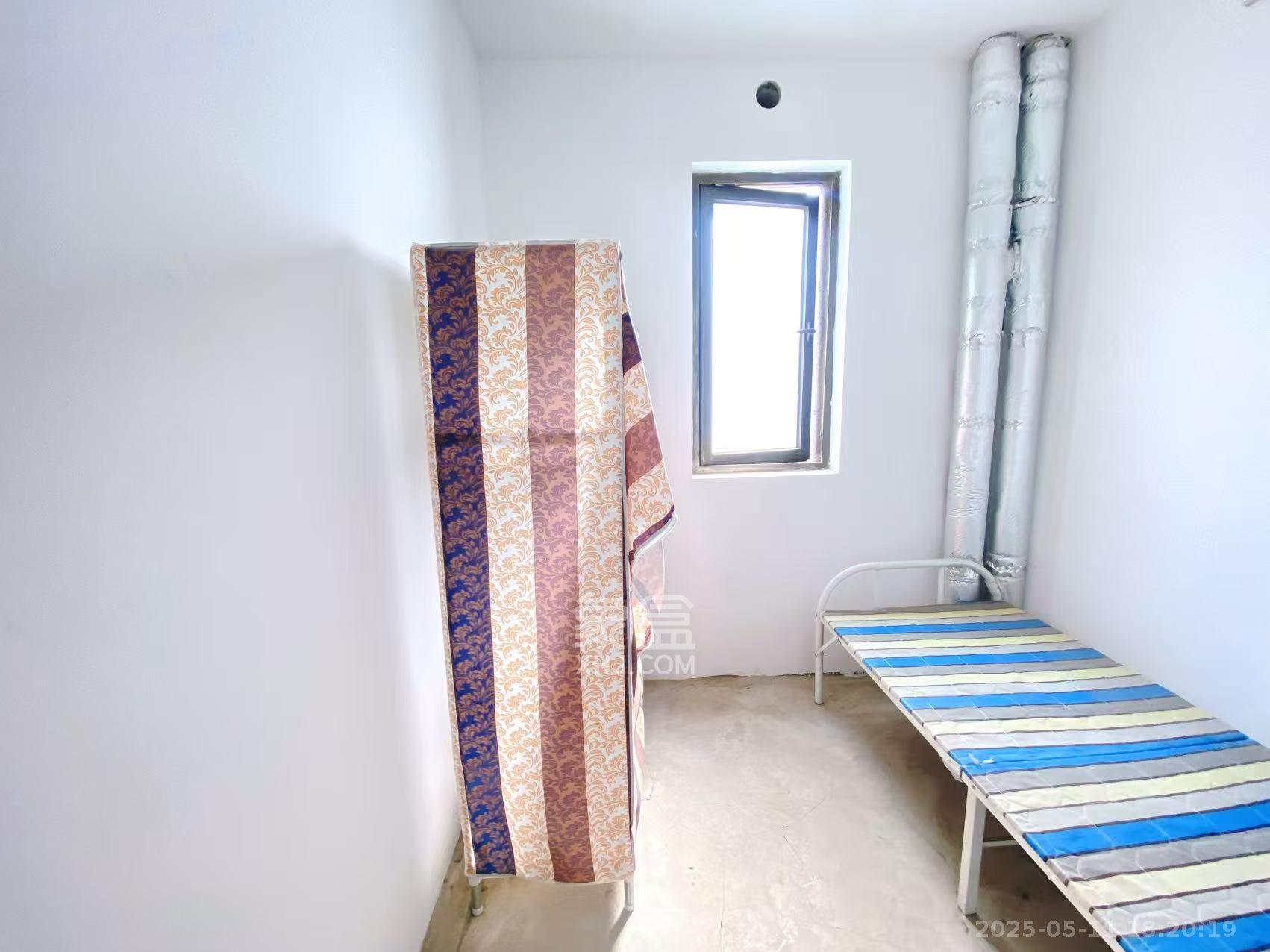 金茂梅溪湖  3室2厅1卫    2600.0元/月室内图