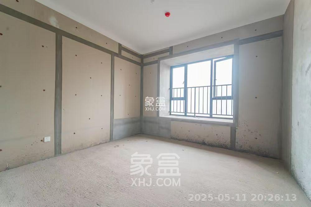 长房星昇公馆 5室2厅3卫 2500.0元/月 长房星昇公馆 5室2厅3卫 2500.0元/月小区图