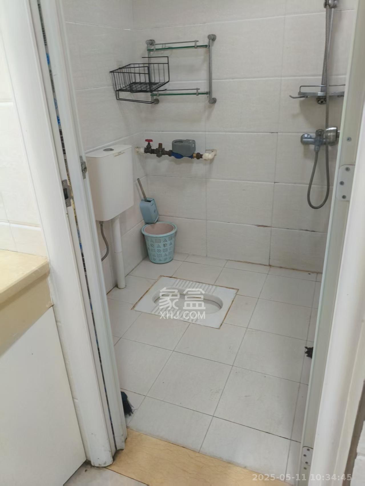 万树丹堤  2室1厅1卫   1800.00元/月室内图