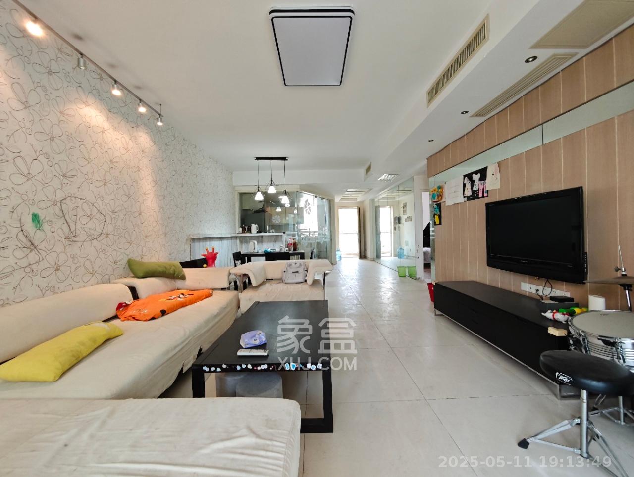 阳光100二期 1室0厅0卫 3500.0元/月 阳光100二期 1室0厅0卫 3500.0元/月室内图