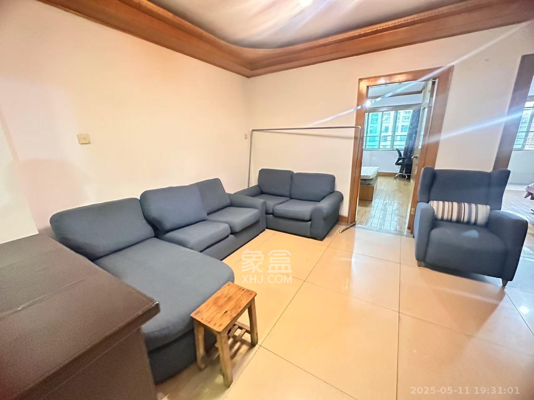 建工集团单位房  1室0厅0卫    2800.0元/月 建工集团单位房  1室0厅0卫    2800.0元/月室内图