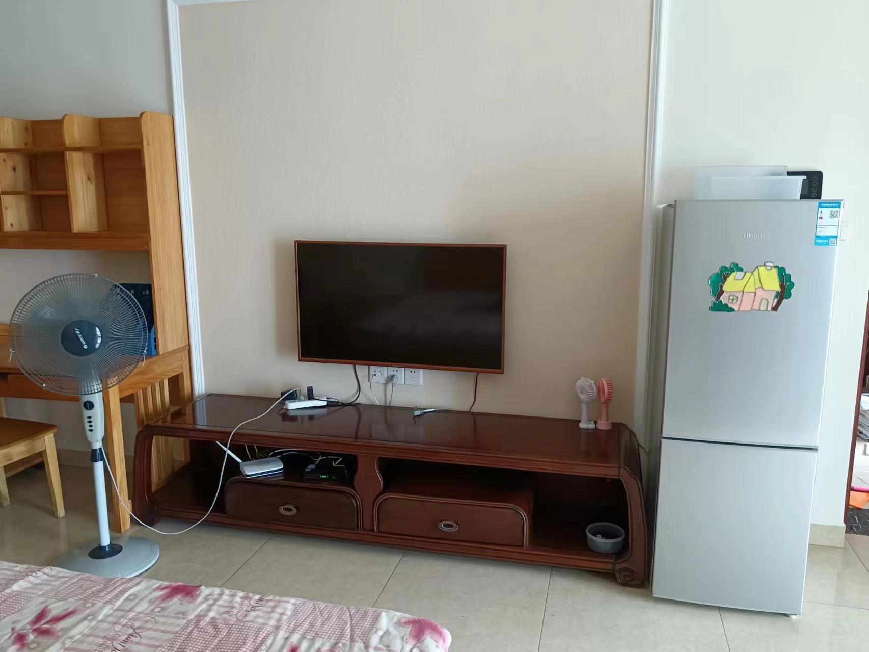 椰岛华庭  1室1厅1卫   1800.00元/月室内图