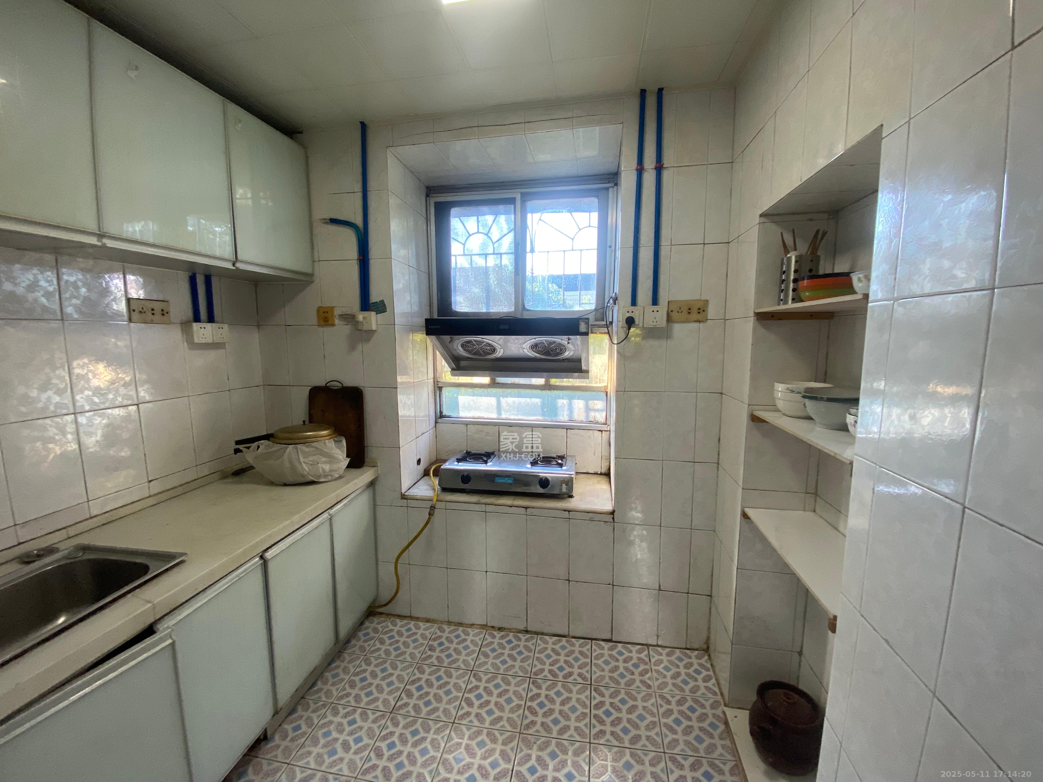 欣欣新村 2室1厅1卫 1500.0元/月 欣欣新村 2室1厅1卫 1500.0元/月室内图