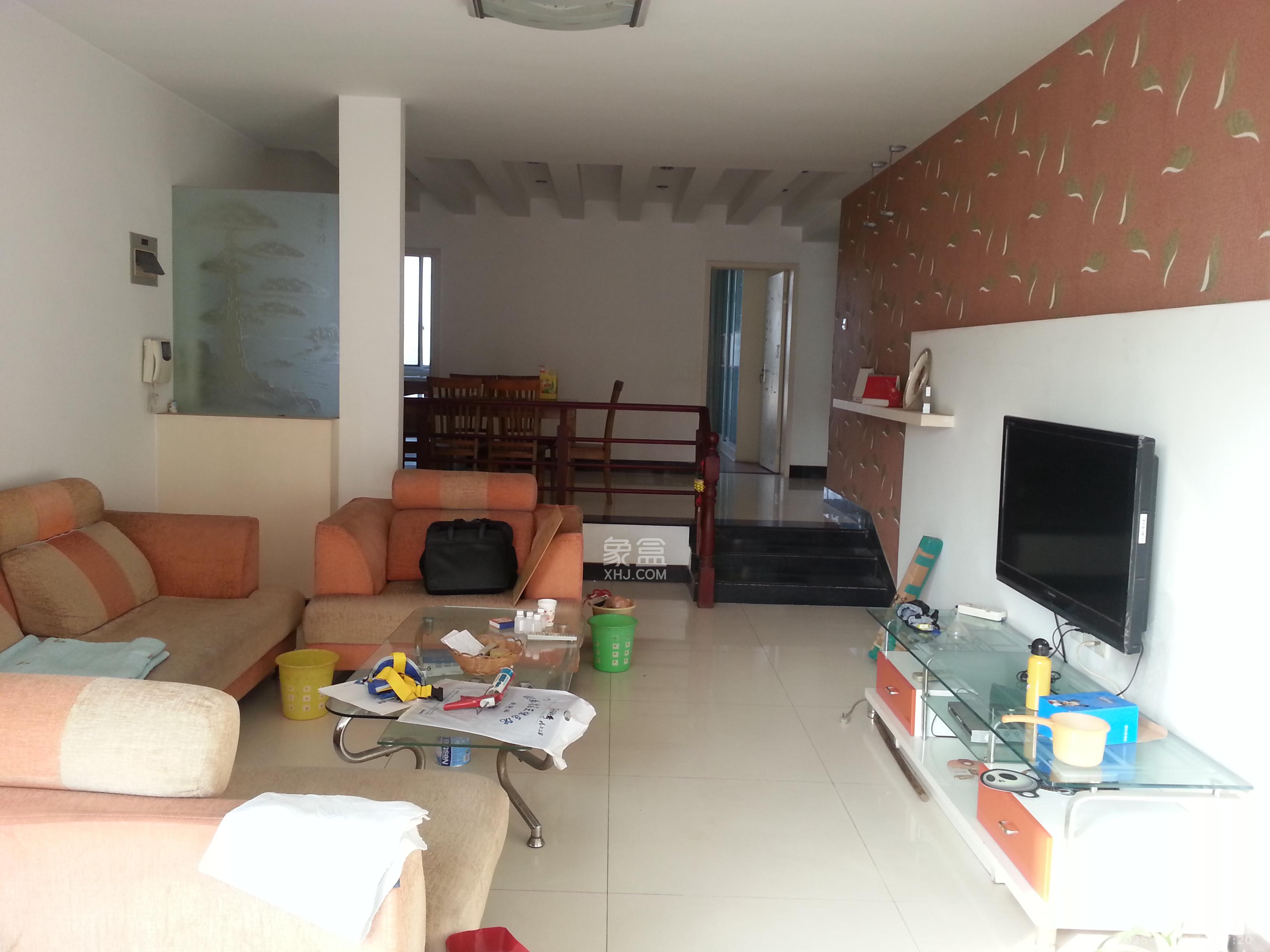 金信阳光在线 3室2厅1卫 2200.0元/月 金信阳光在线 3室2厅1卫 2200.0元/月室内图