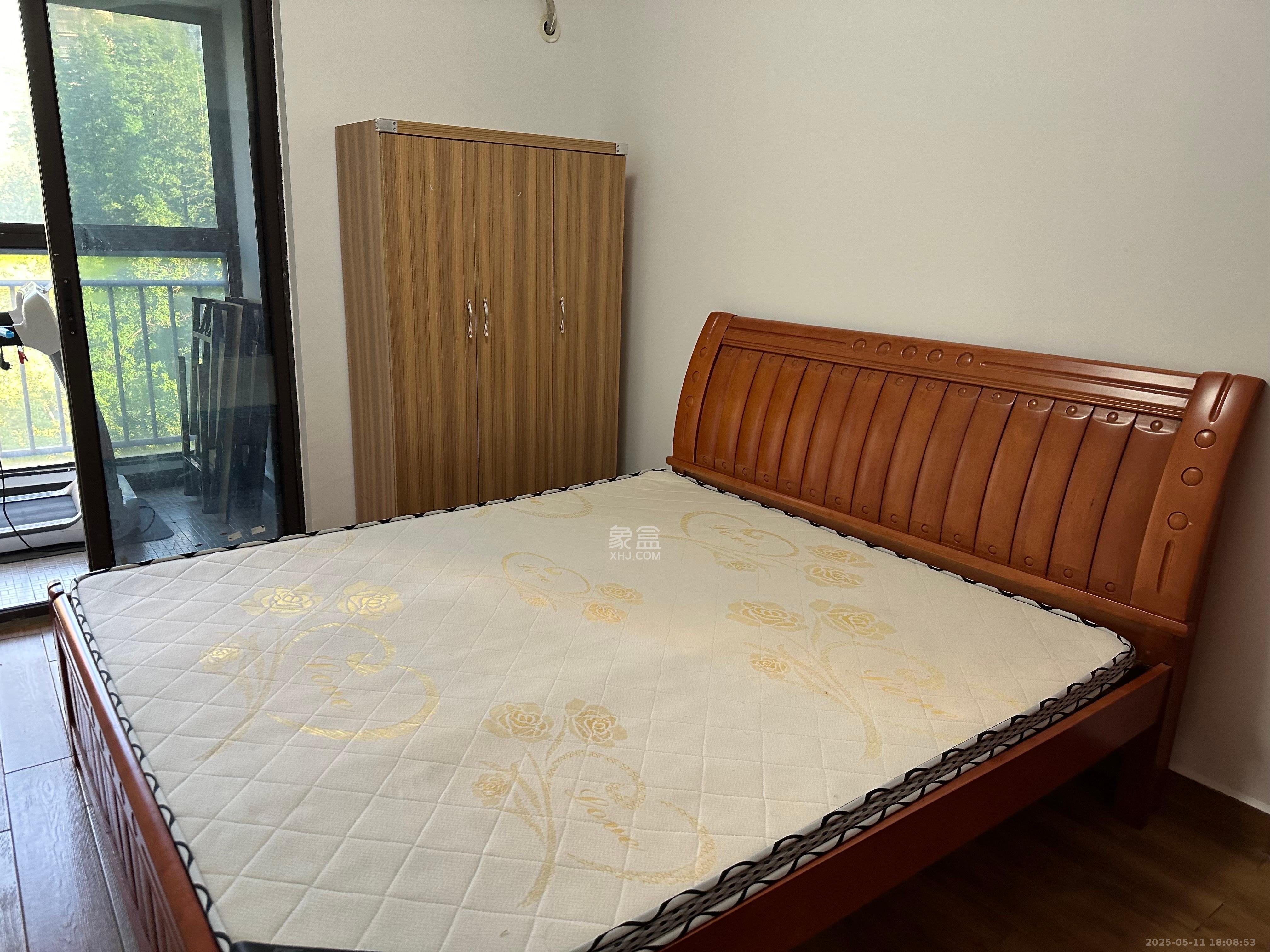 保利麓谷林语E区  3室2厅2卫   2700.00元/月室内图