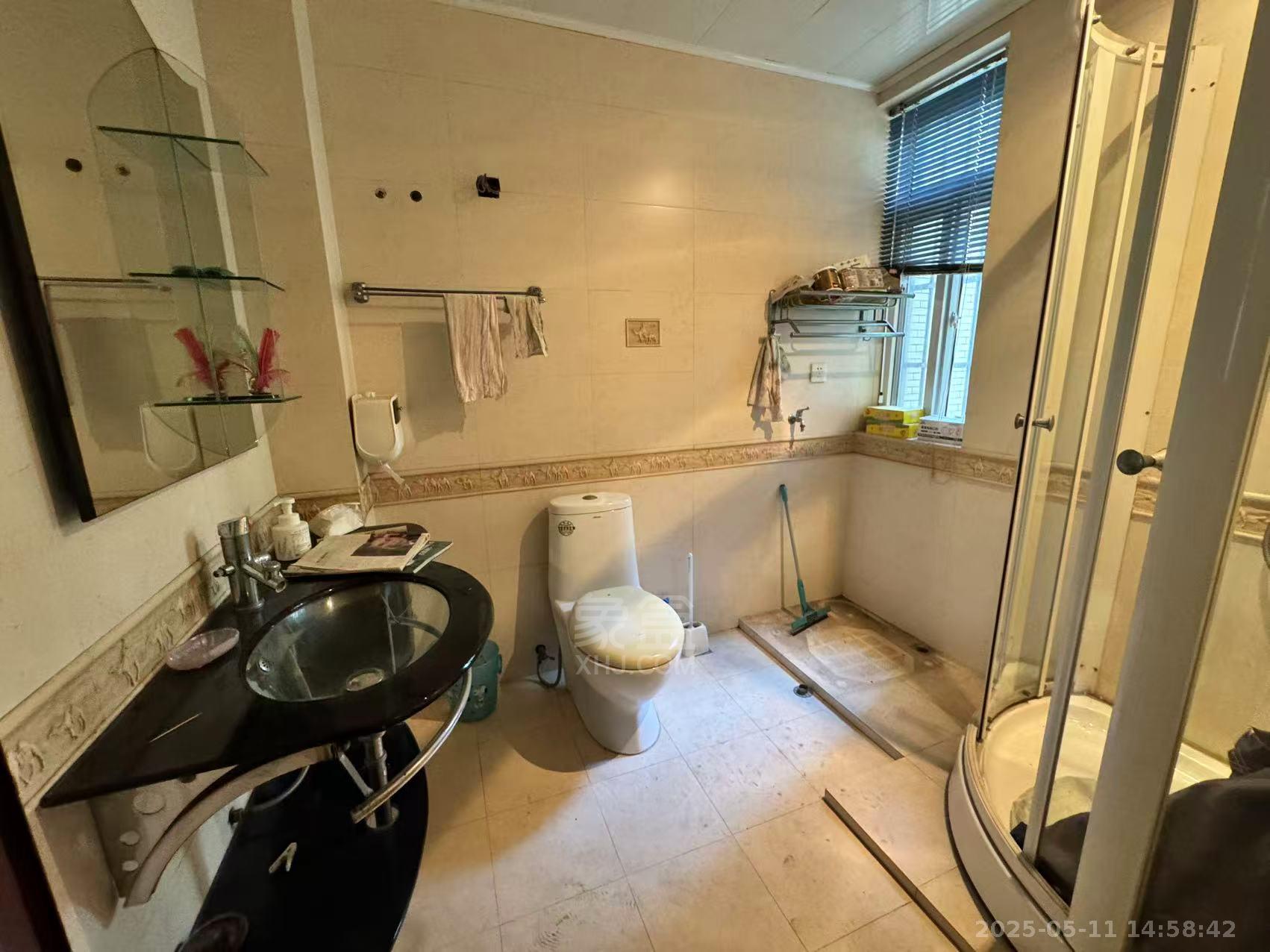 珠江丽园 4室2厅2卫 1500.0元/月 珠江丽园 4室2厅2卫 1500.0元/月室内图