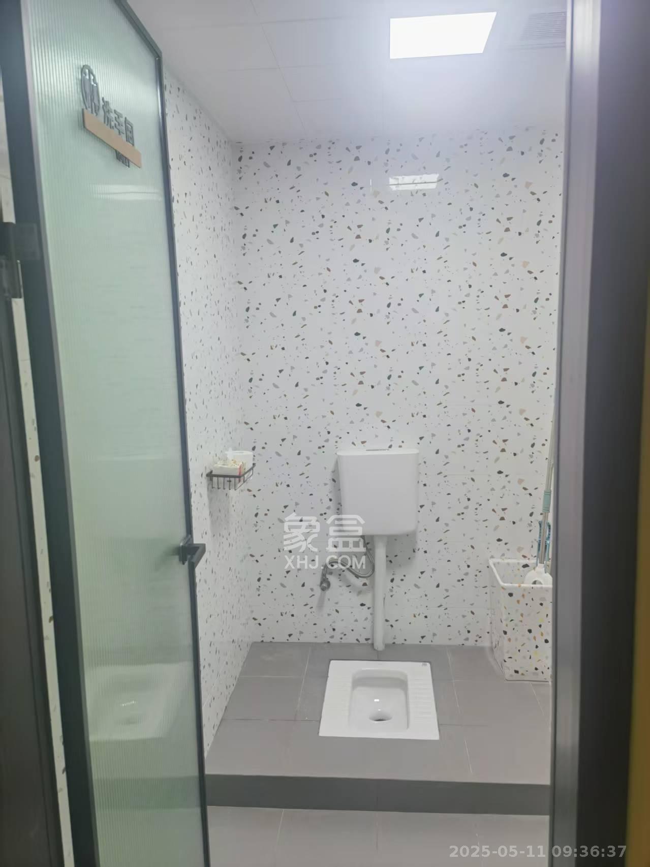 复地星光天地 1室1厅1卫 1800.0元/月 复地星光天地 1室1厅1卫 1800.0元/月室内图