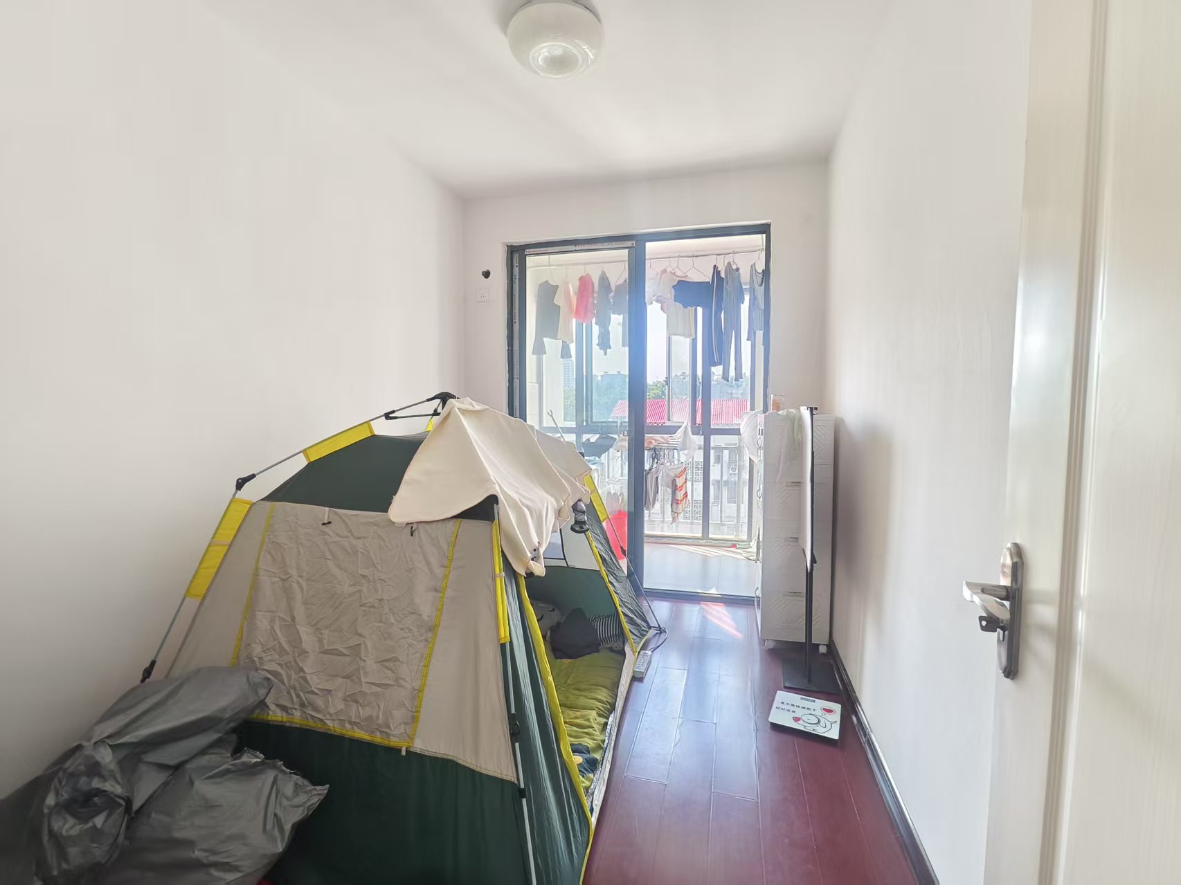 太一御江城 3室2厅2卫 1600.0元/月 太一御江城 3室2厅2卫 1600.0元/月室内图