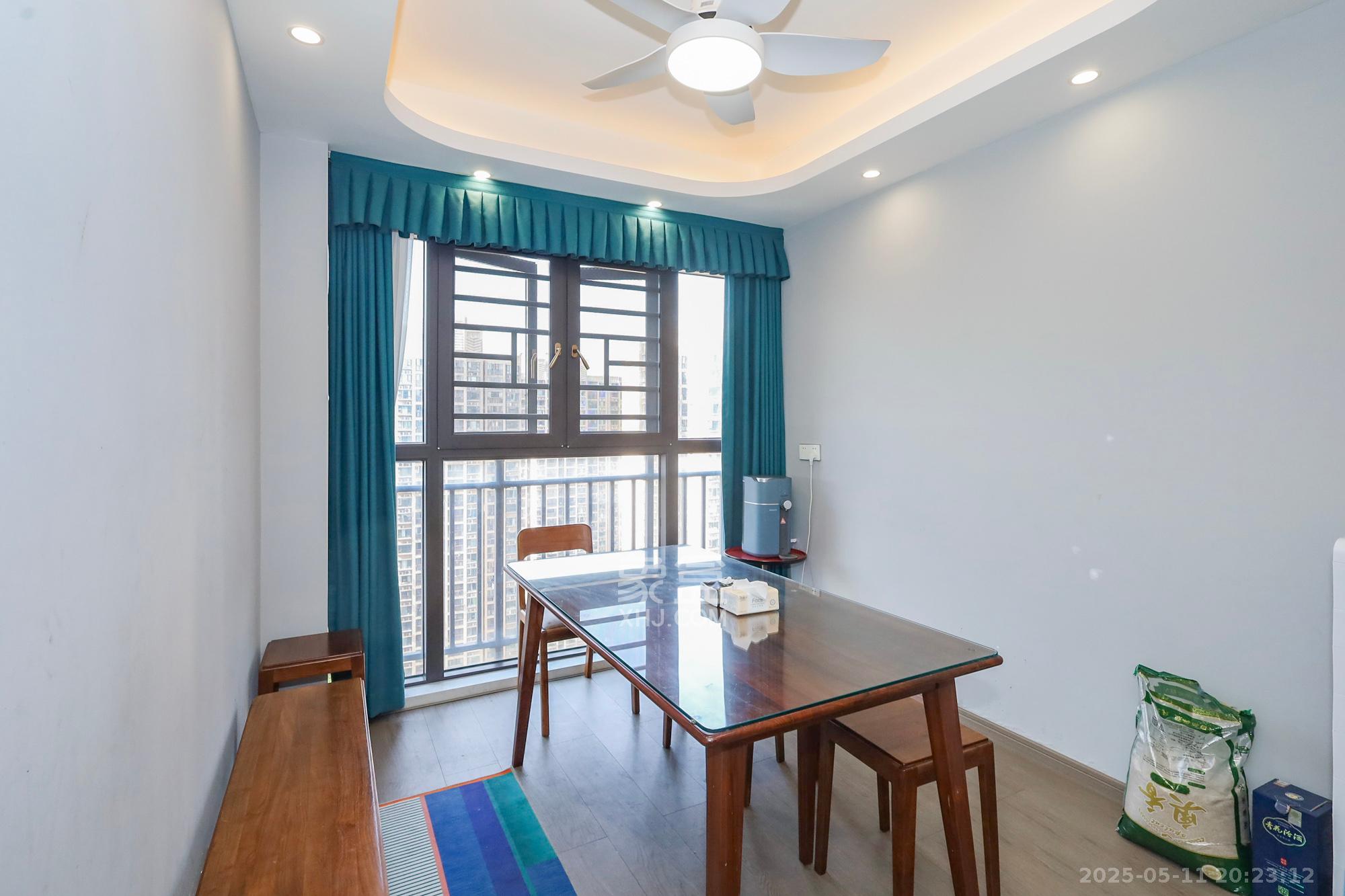 钰龙天下二期(钰龙佳园) 3室2厅2卫 230.0万 钰龙天下二期(钰龙佳园) 3室2厅2卫 230.0万其他