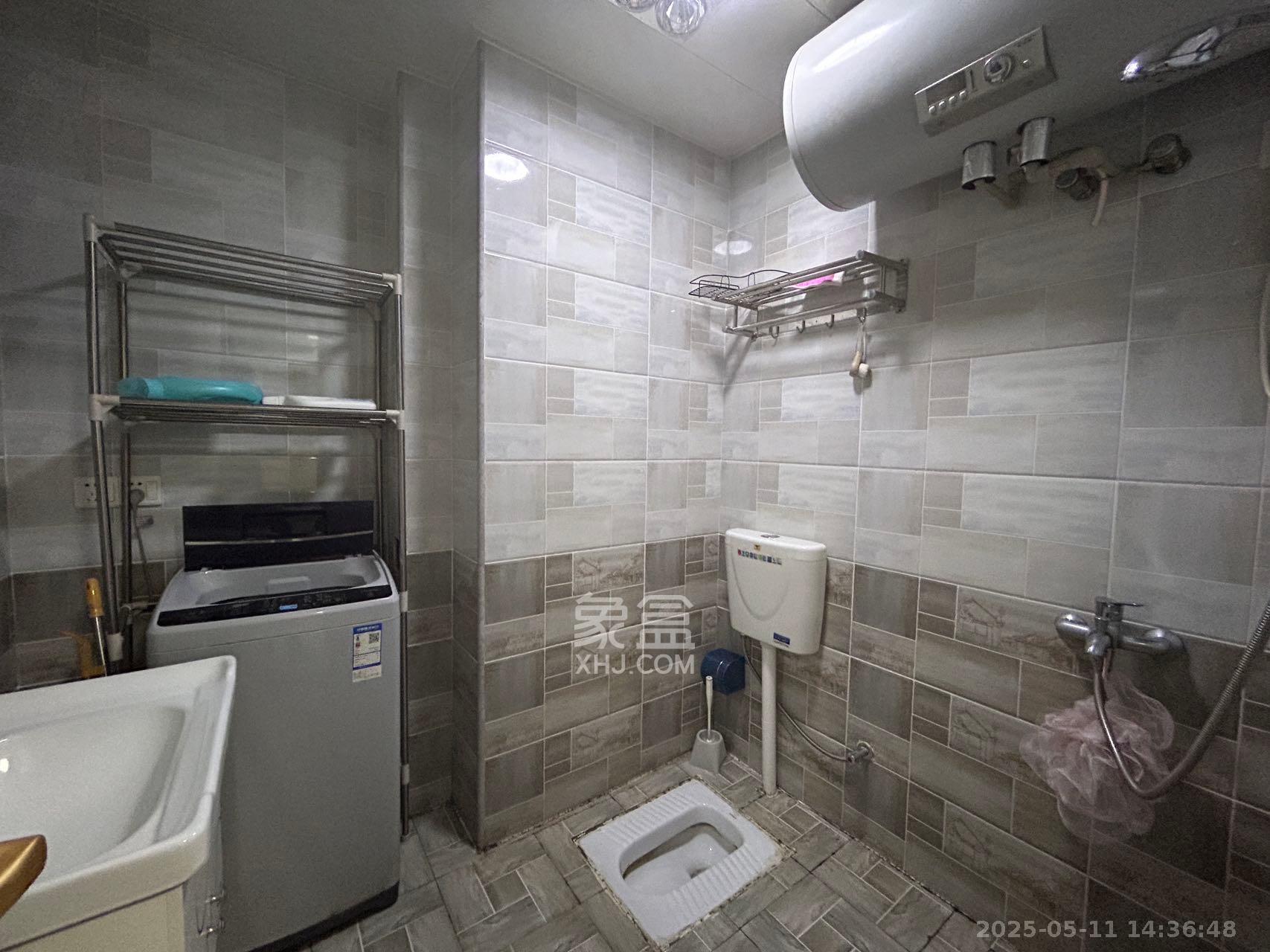 荣悦台 1室1厅1卫 2200.0元/月 荣悦台 1室1厅1卫 2200.0元/月室内图